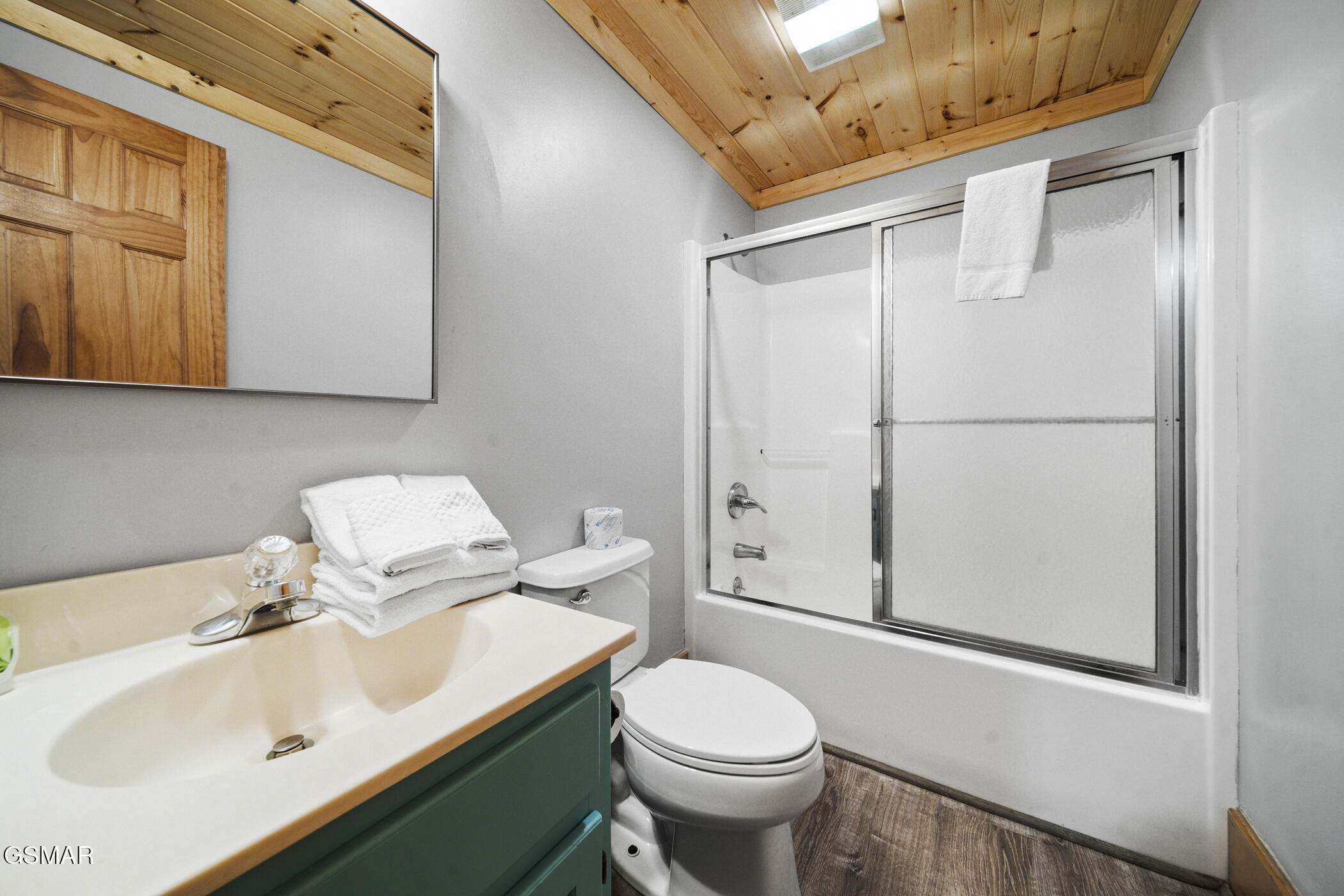 836 Bear Run Way Sevierville TN 37862