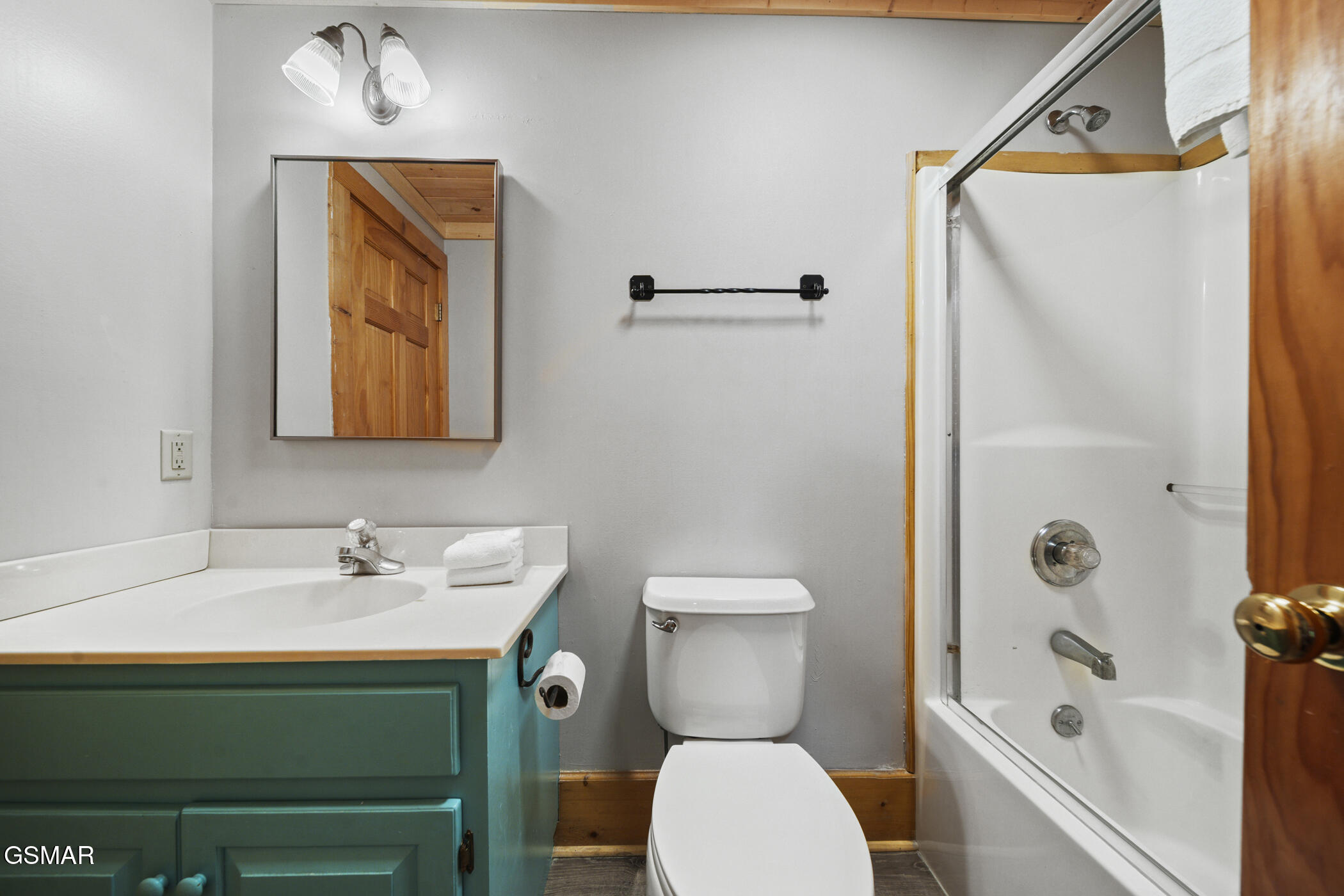 836 Bear Run Way Sevierville TN 37862