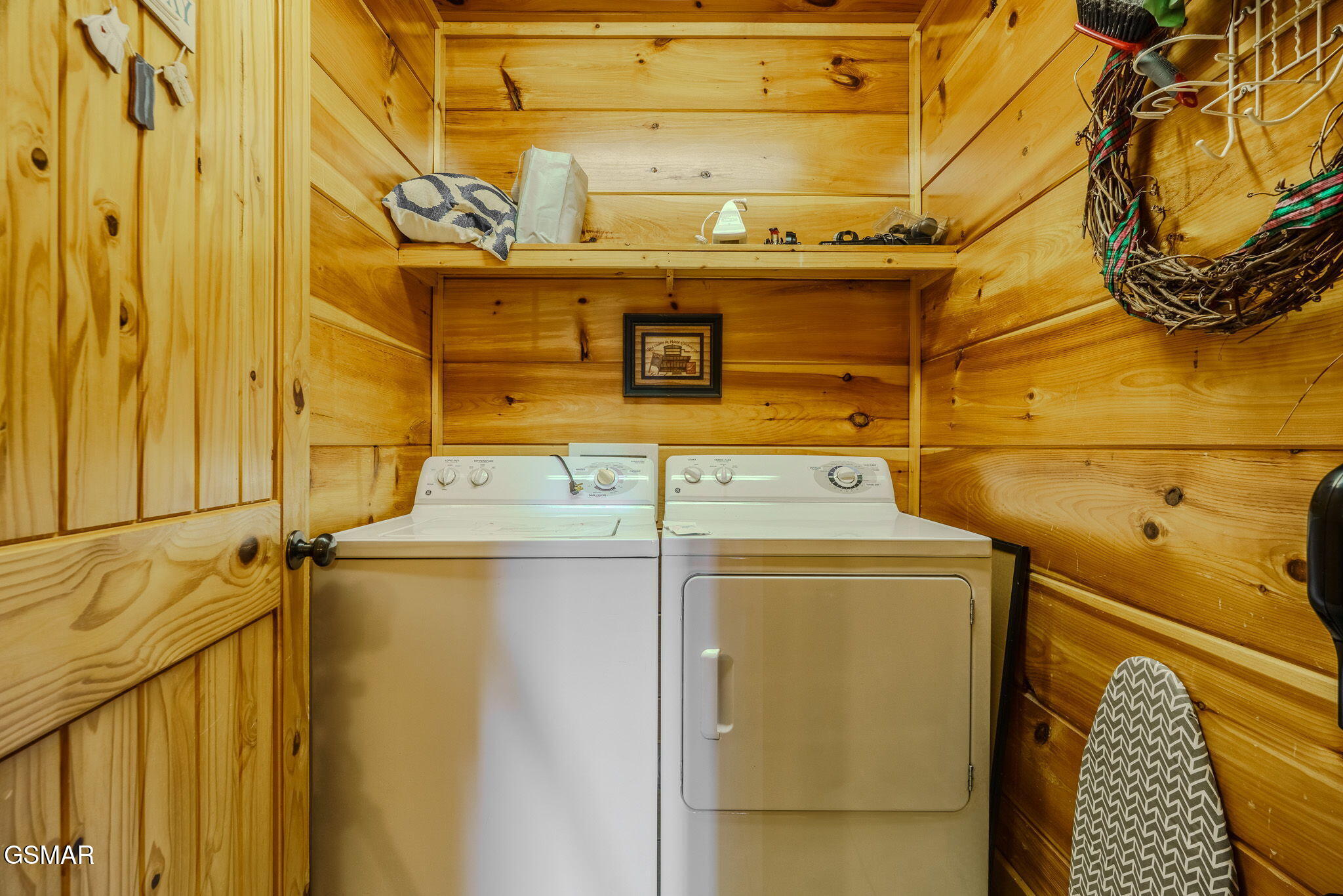 2453 Hackberry Drive Sevierville TN 37862