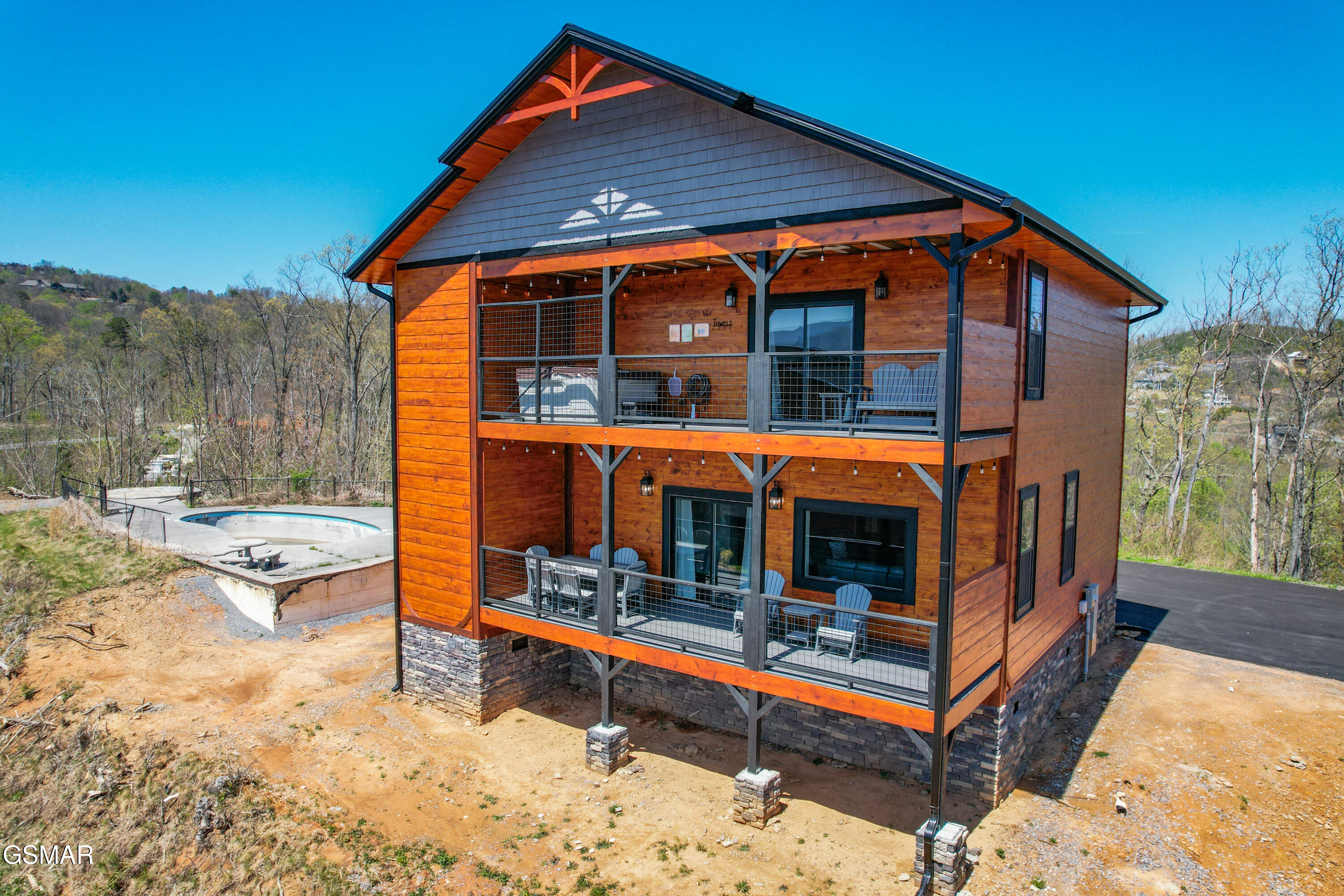 960 Cottage Gardens Way Gatlinburg TN 37738