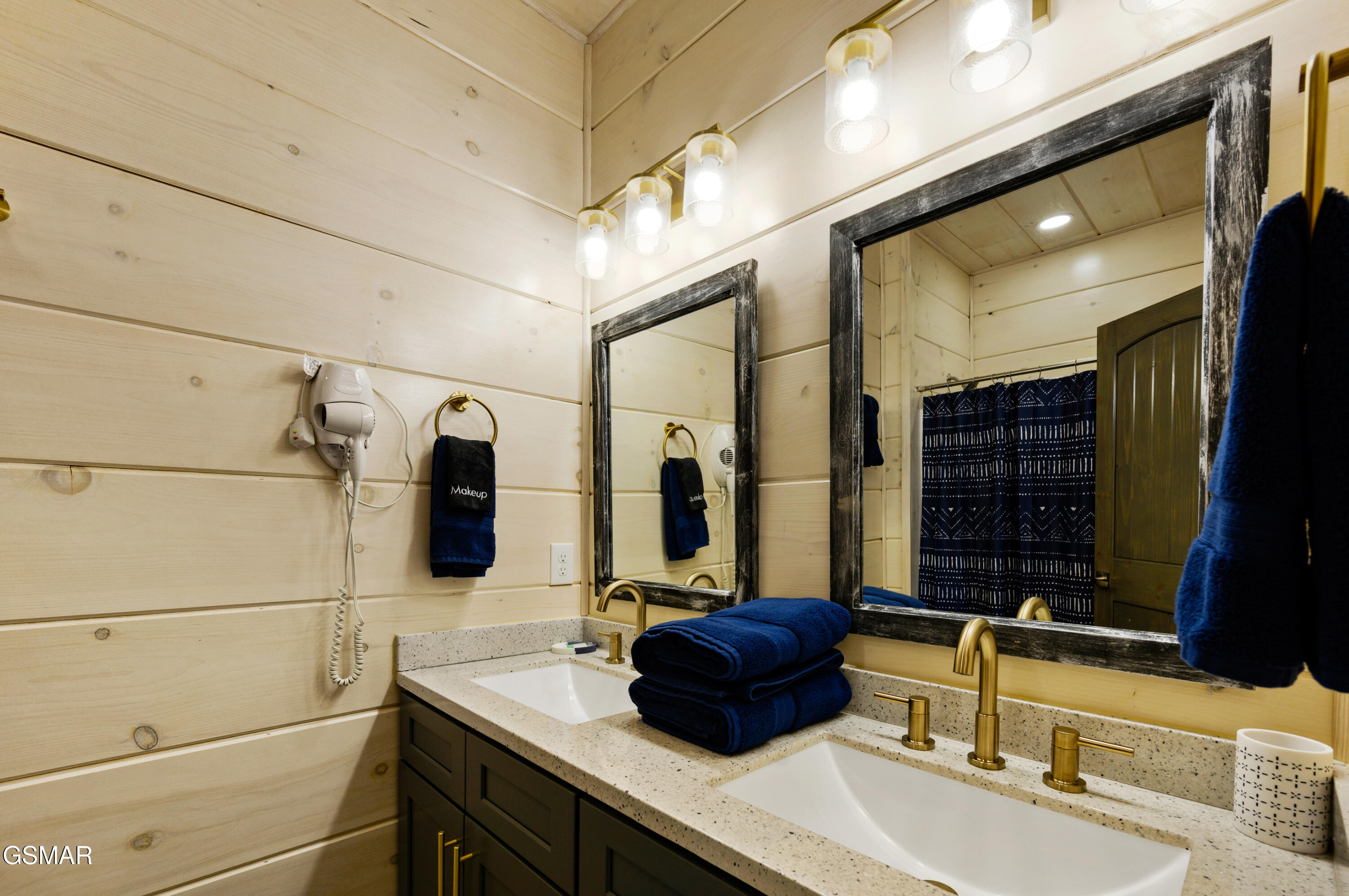 960 Cottage Gardens Way Gatlinburg TN 37738