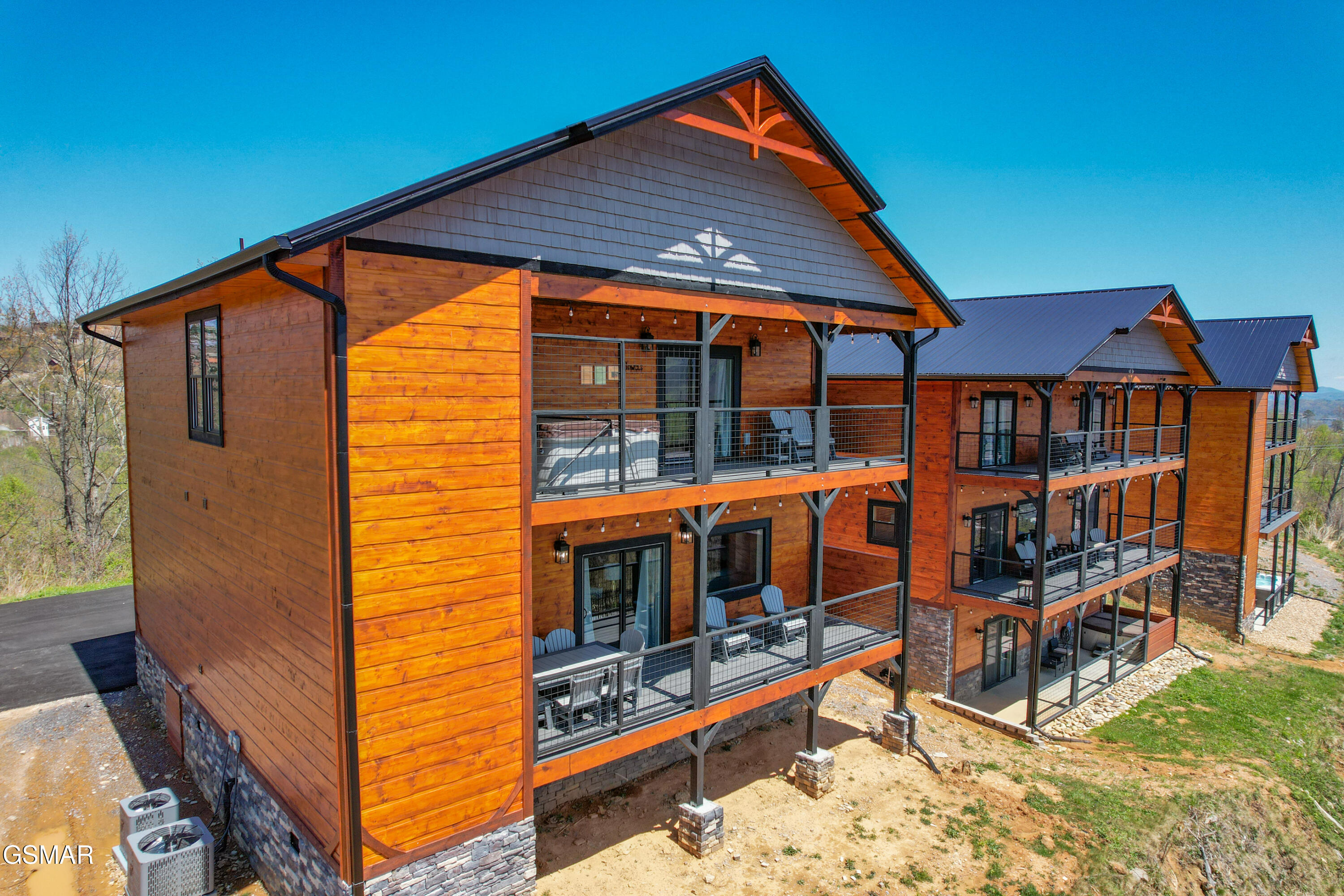 960 Cottage Gardens Way Gatlinburg TN 37738