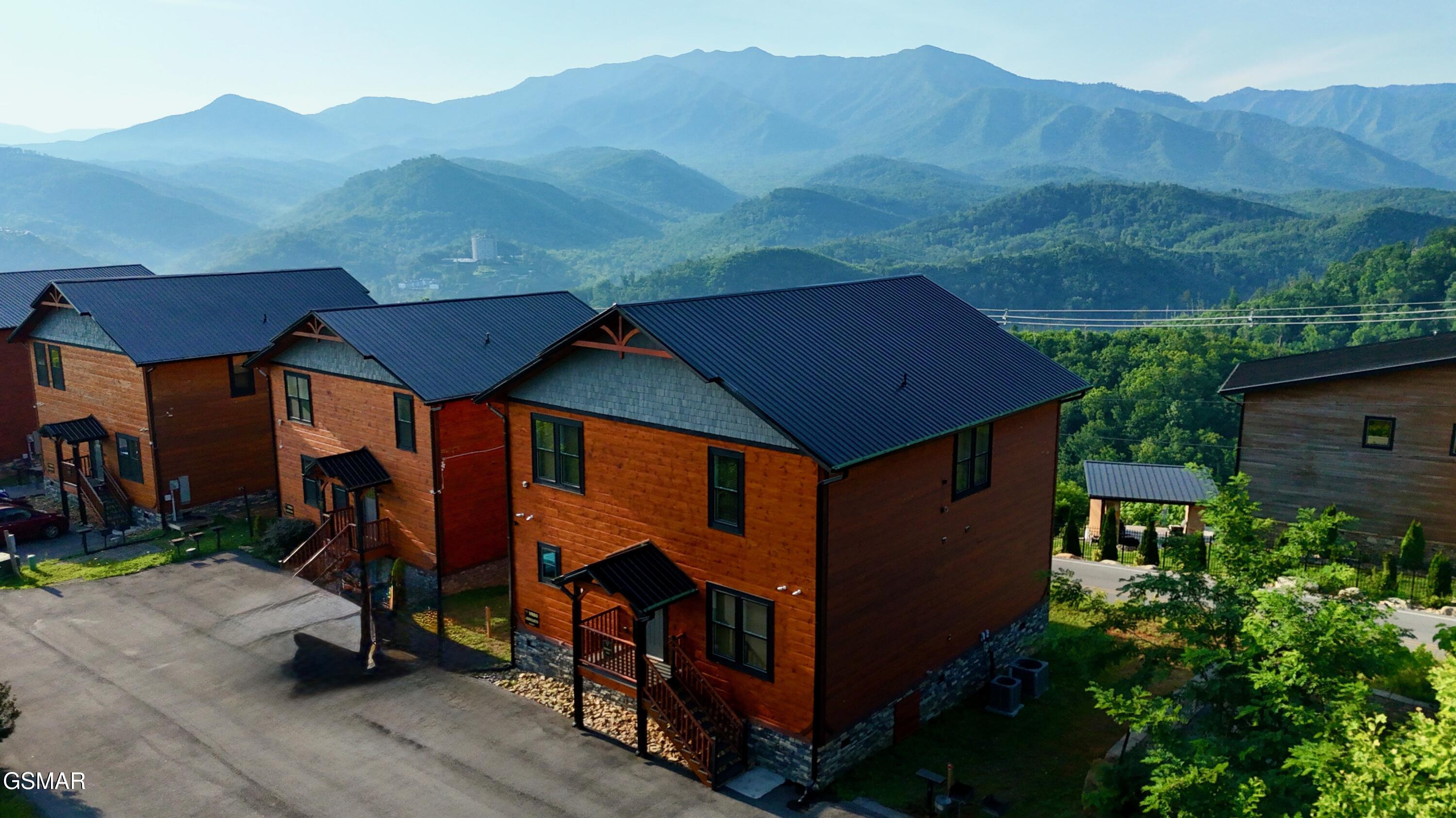 960 Cottage Gardens Way Gatlinburg TN 37738