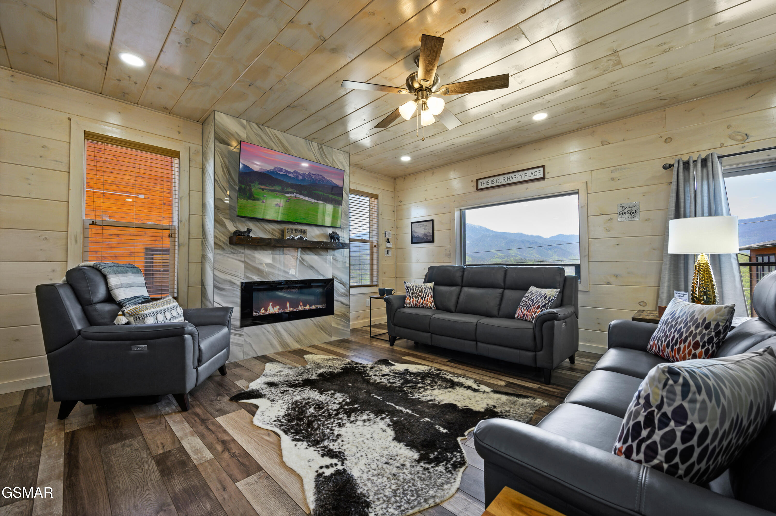 960 Cottage Gardens Way Gatlinburg TN 37738