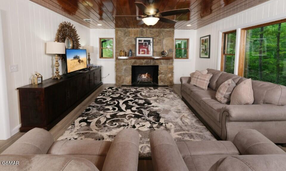 306 Glades Road Gatlinburg TN 37738