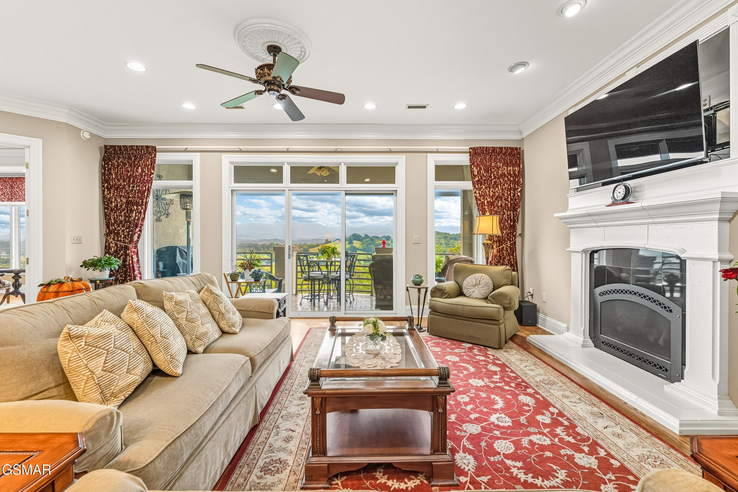 206 Timberlodge Lane Sevierville TN 37862