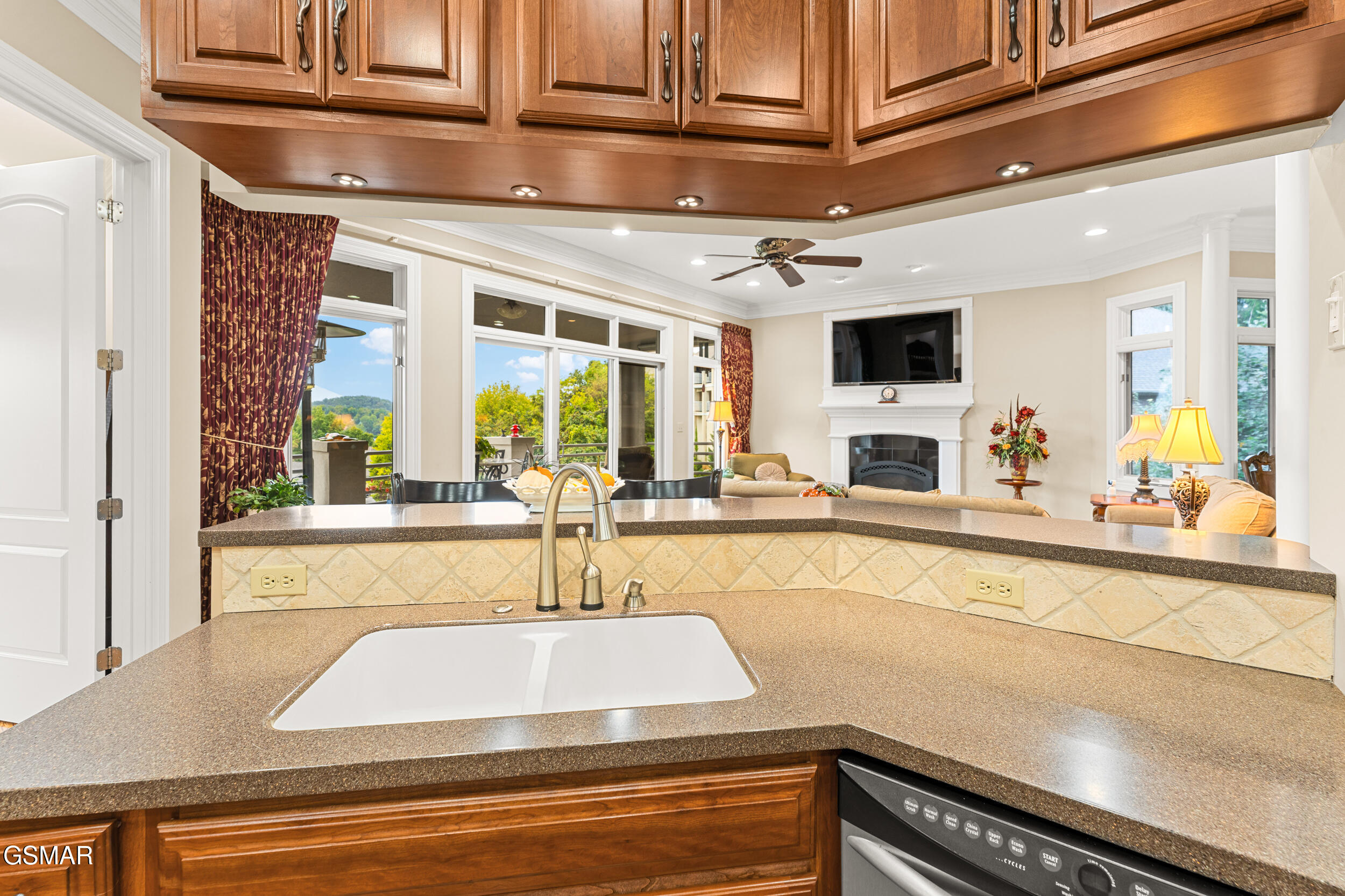 206 Timberlodge Lane Sevierville TN 37862