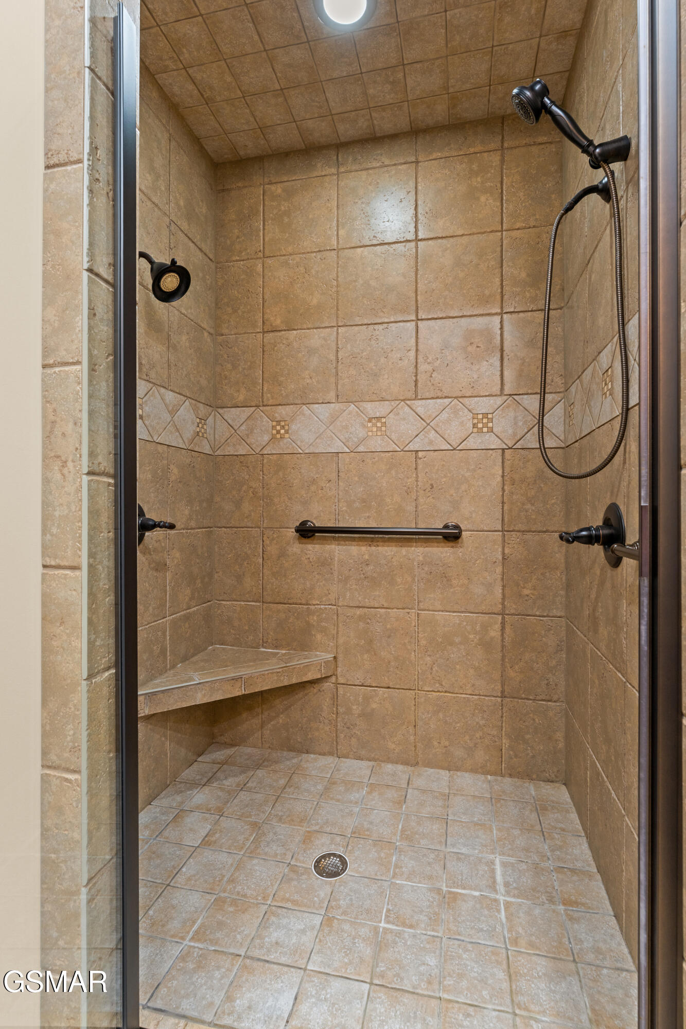 206 Timberlodge Lane Sevierville TN 37862