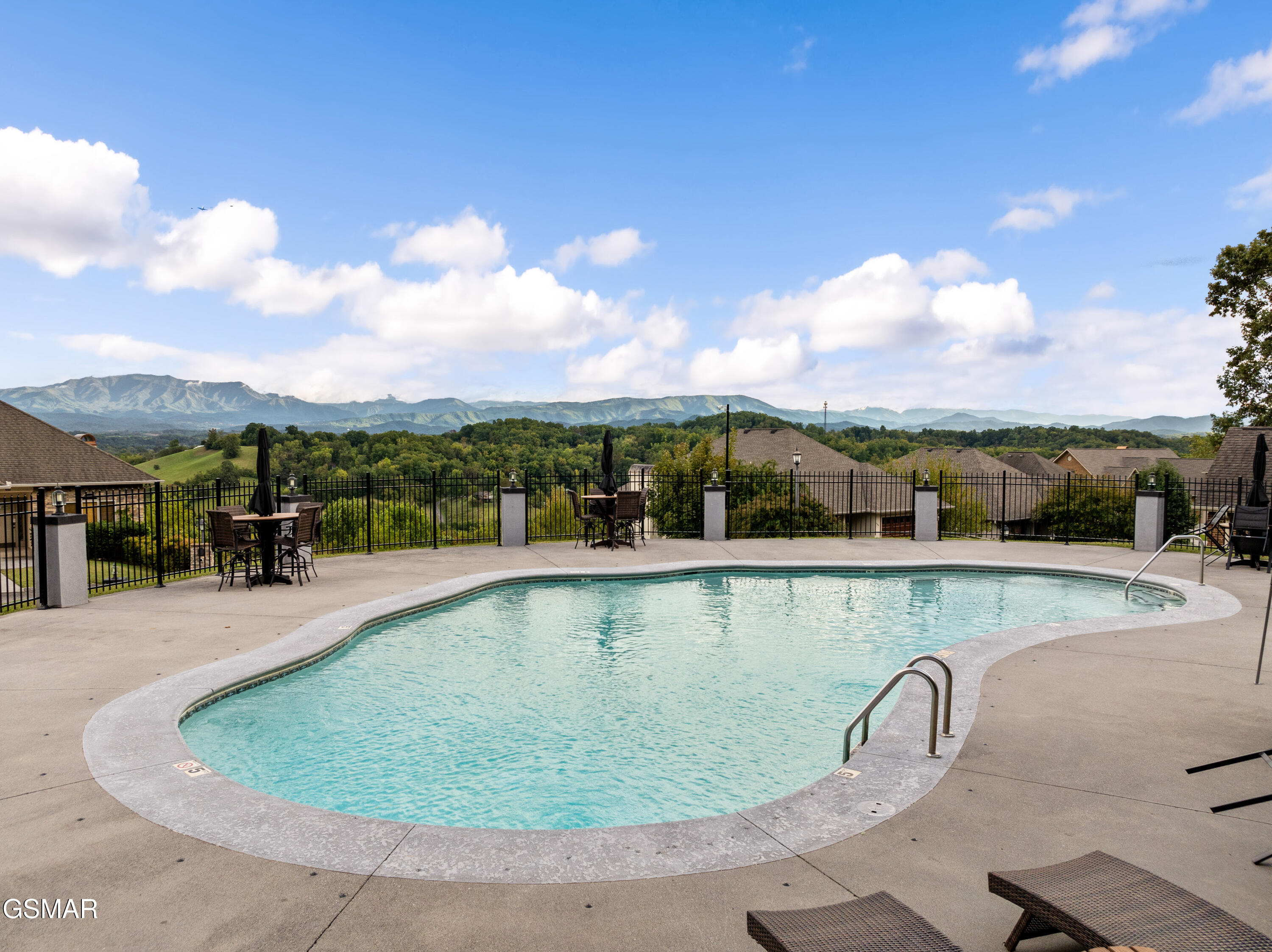 206 Timberlodge Lane Sevierville TN 37862