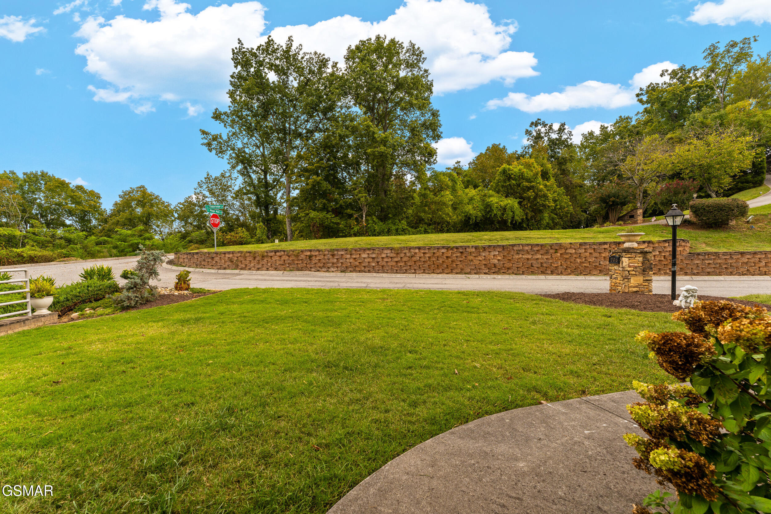 206 Timberlodge Lane Sevierville TN 37862