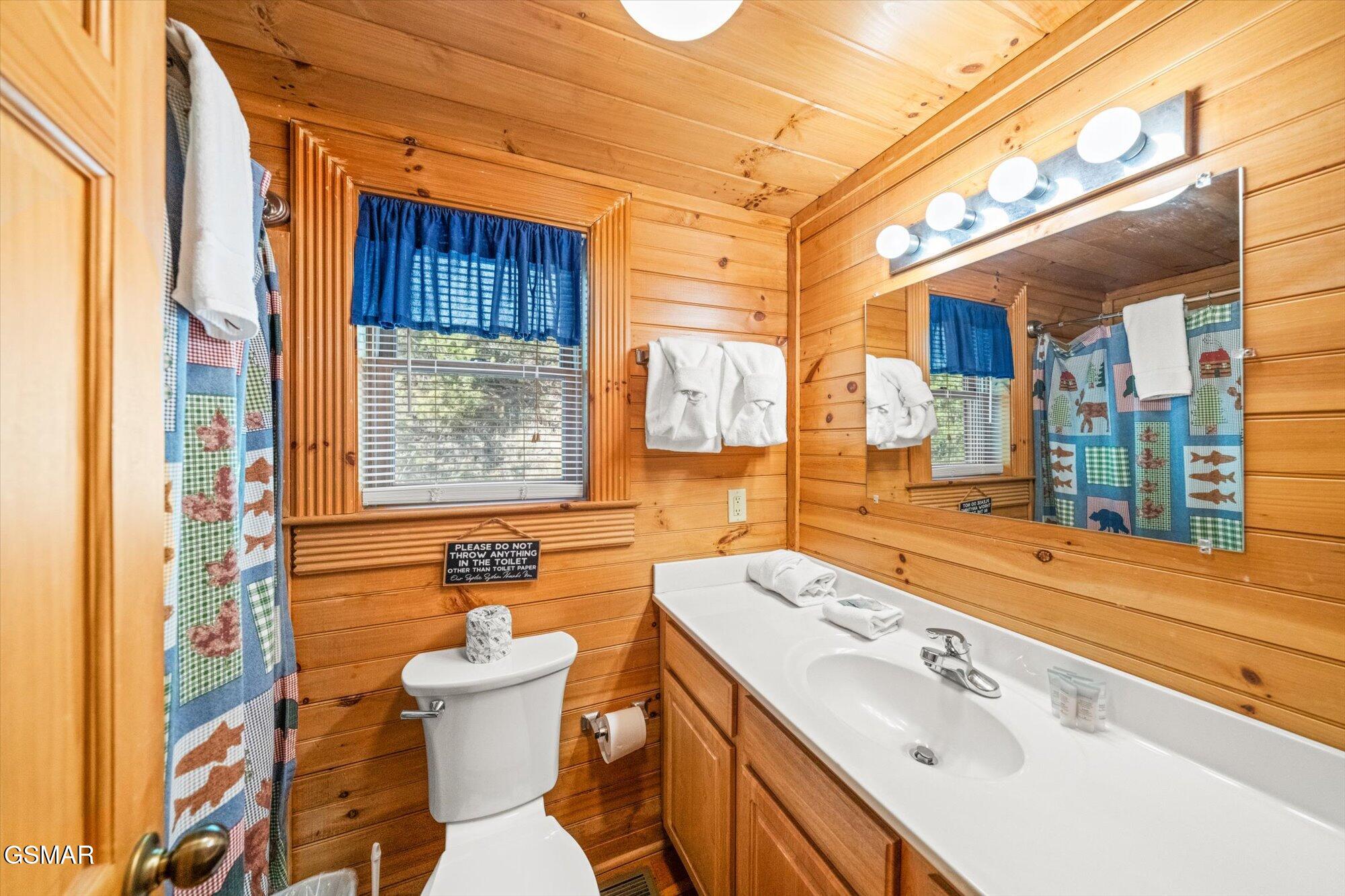 3143 Smoky Ridge Way Sevierville TN 37862