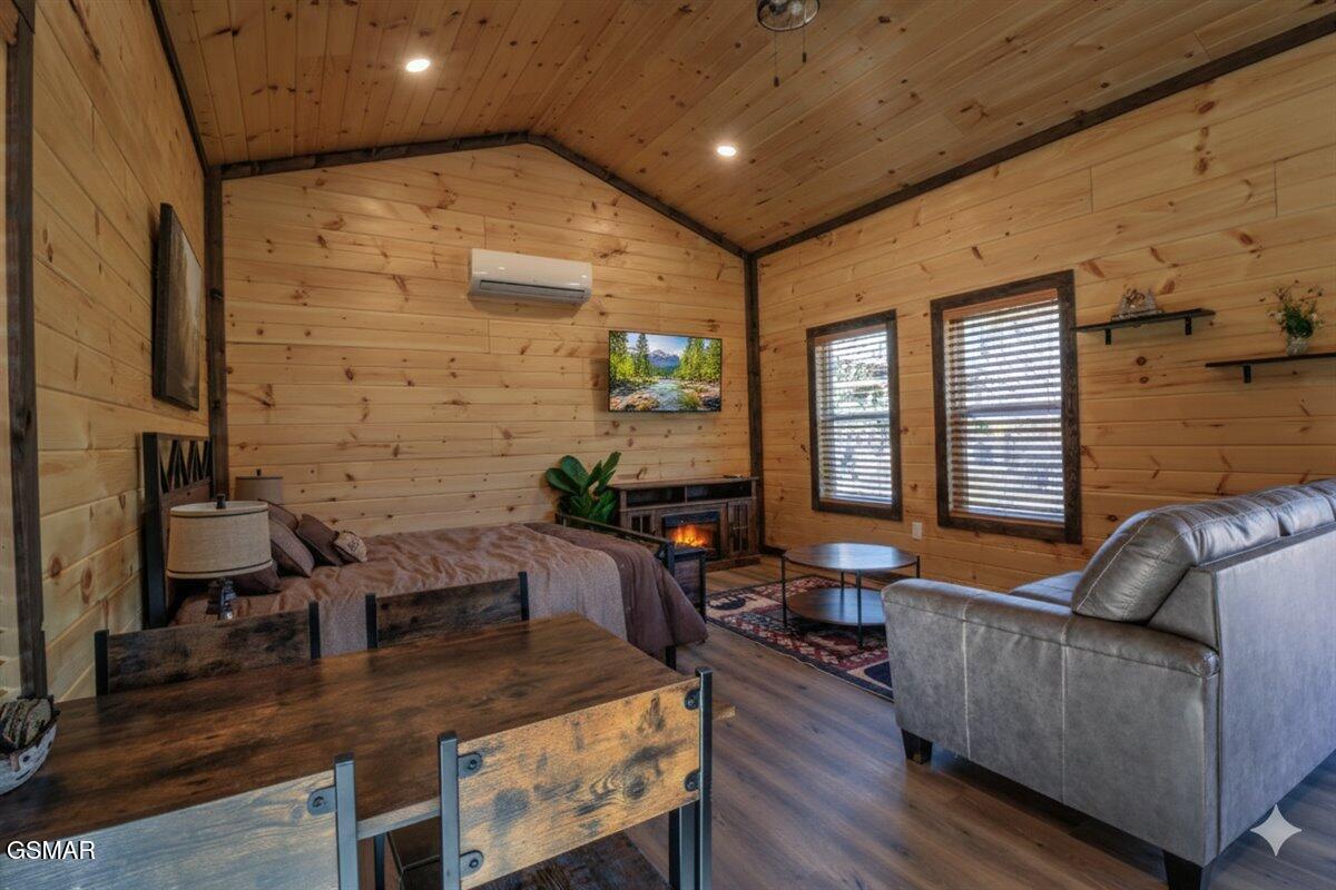 191 Highway 32 Cosby TN 37722