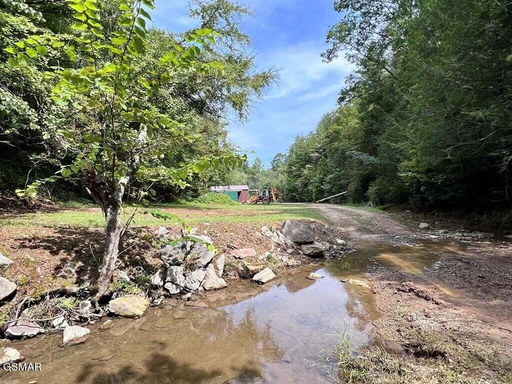 1570 S Helton Road Sevierville TN 37862