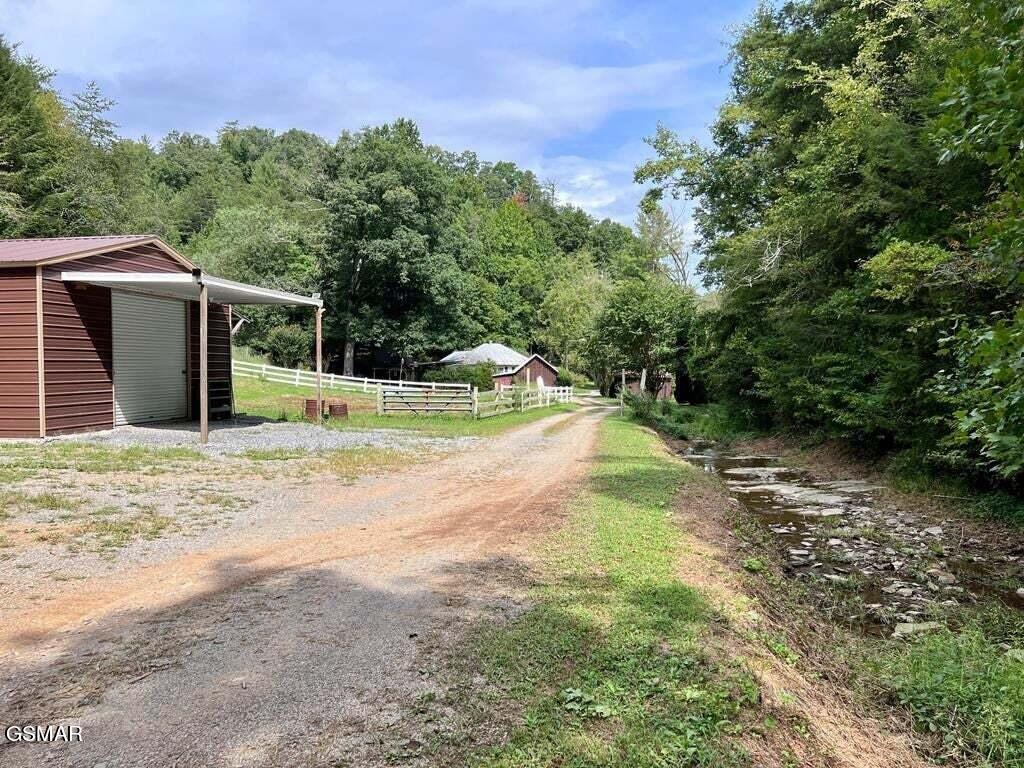 1570 S Helton Road Sevierville TN 37862