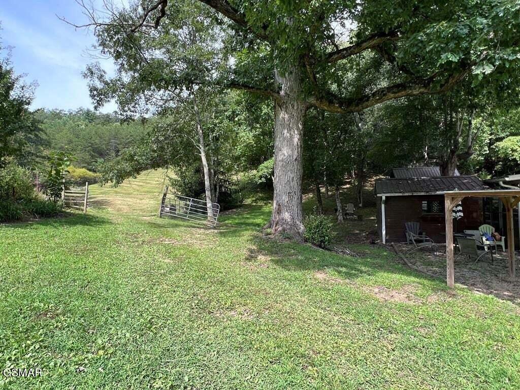 1570 S Helton Road Sevierville TN 37862