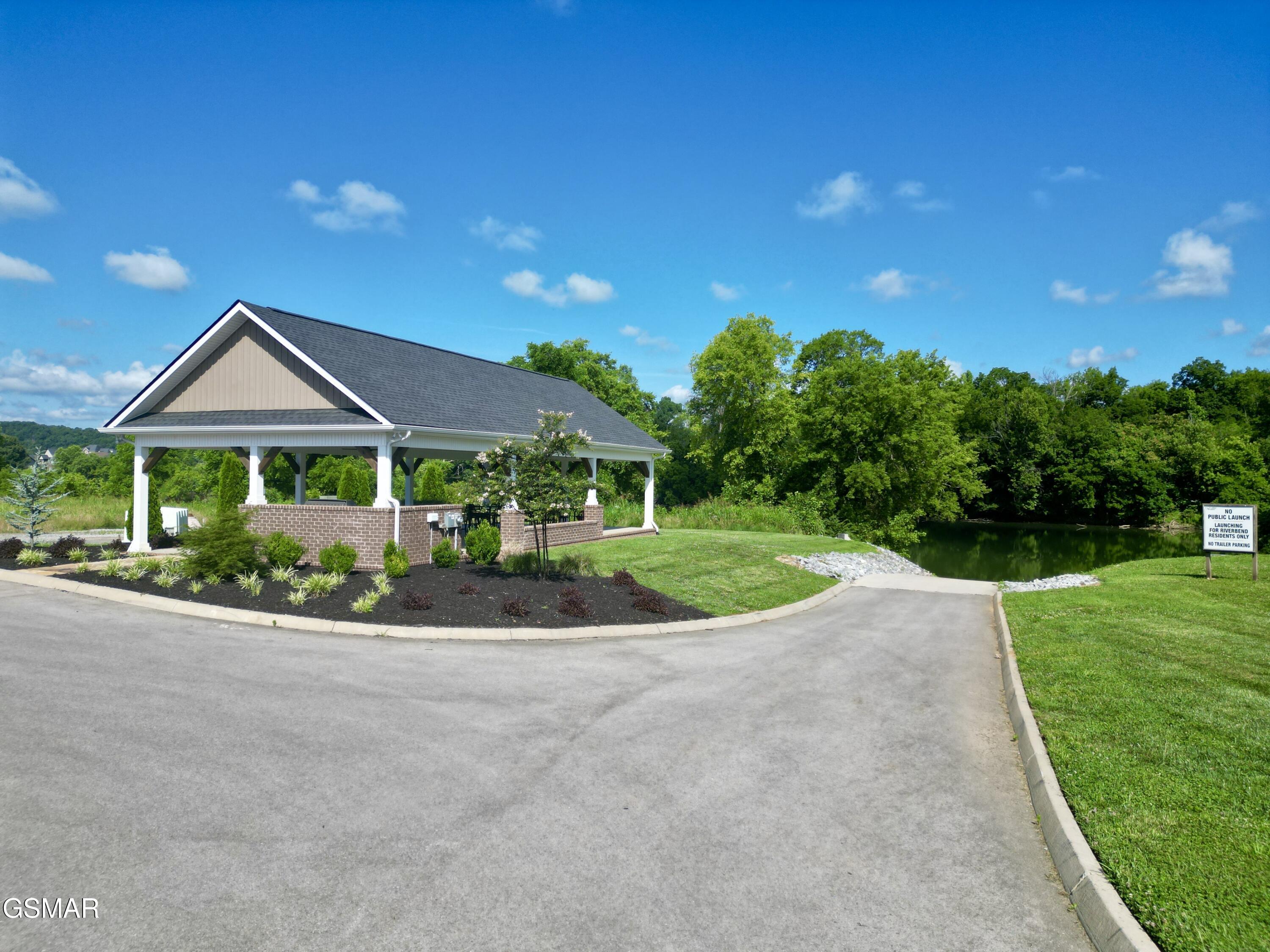 2158 Tributary Drive Sevierville TN 37876