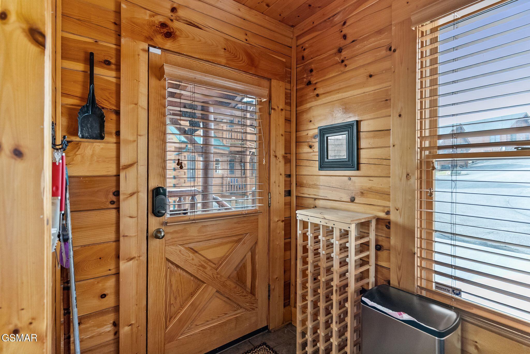 2869 White Oak Ridge Lane Sevierville TN 37876
