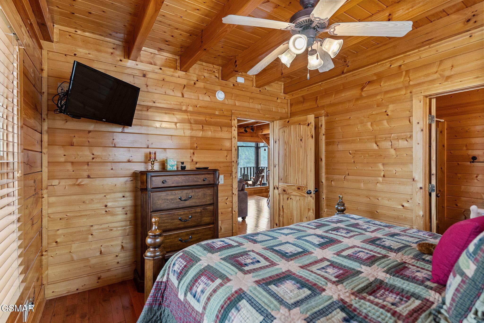 2869 White Oak Ridge Lane Sevierville TN 37876