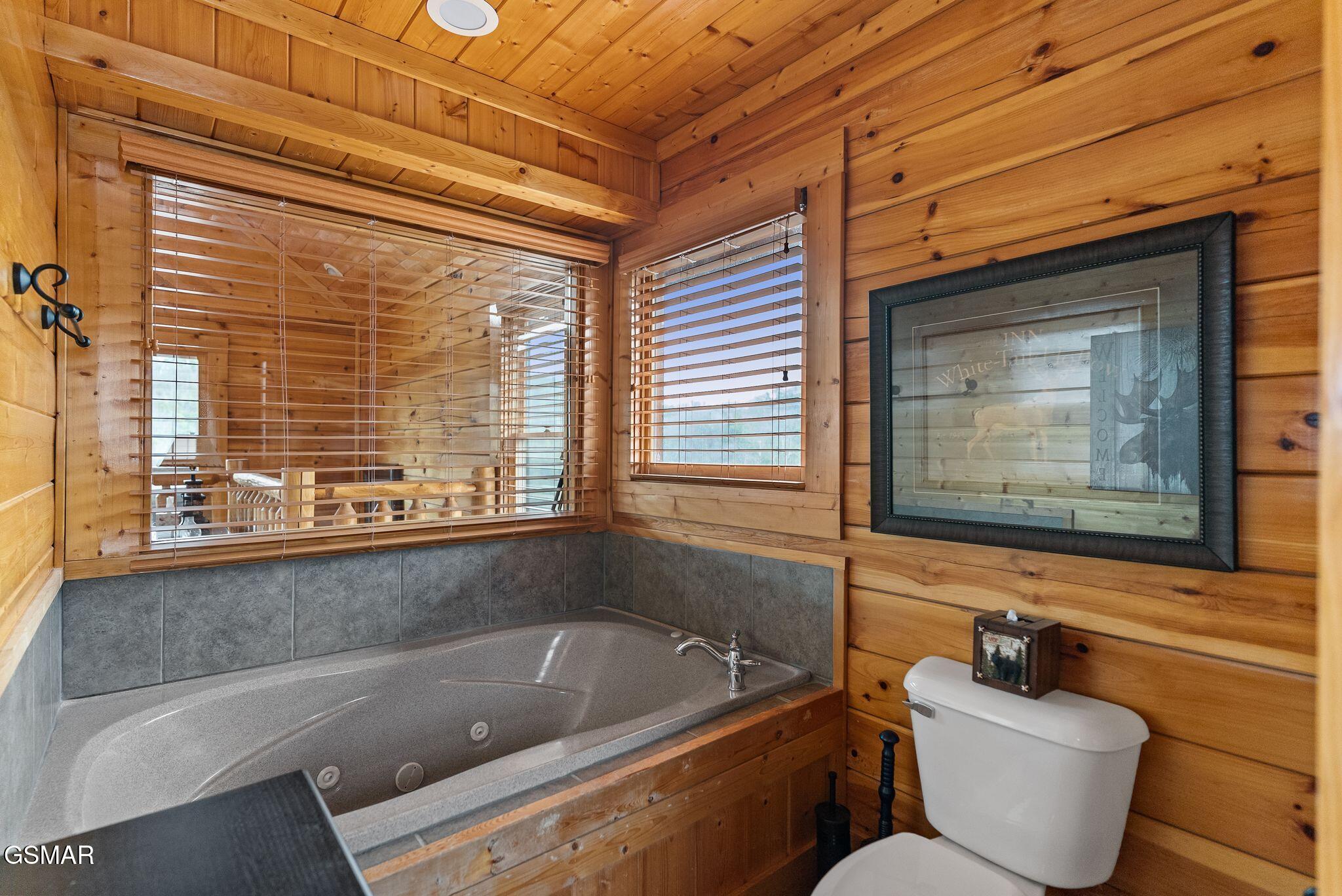 2869 White Oak Ridge Lane Sevierville TN 37876