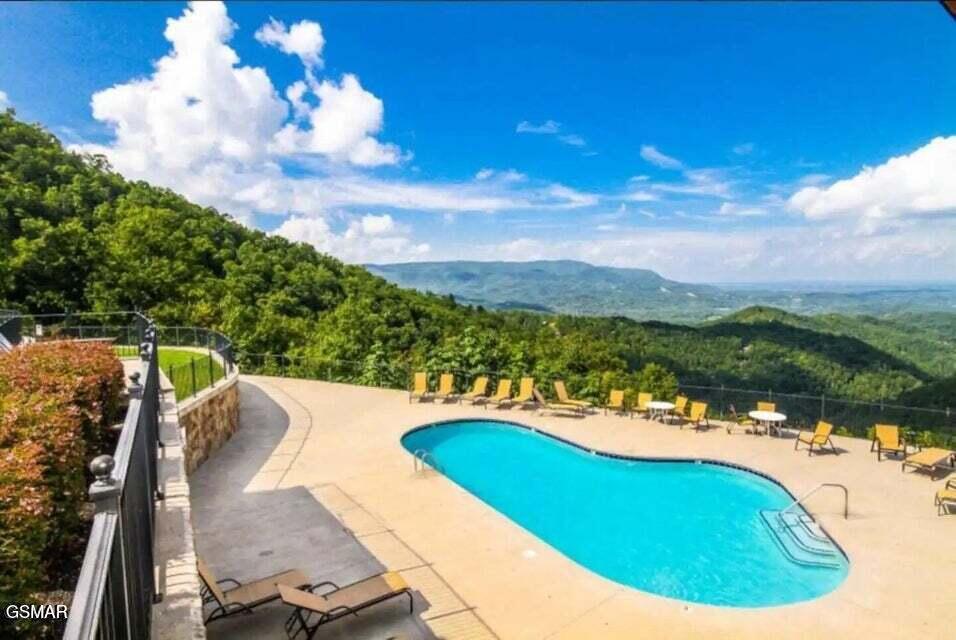 2869 White Oak Ridge Lane Sevierville TN 37876