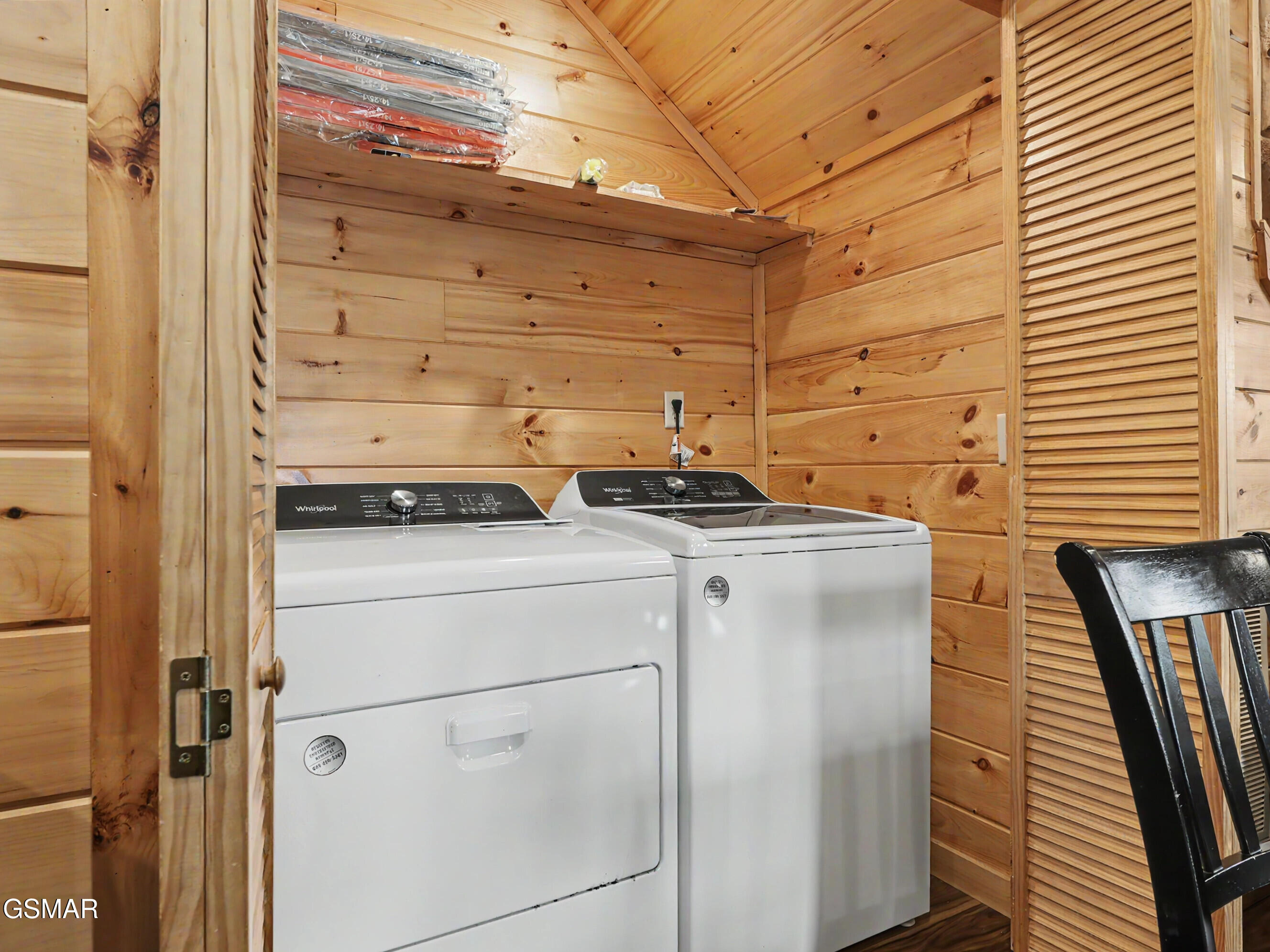 856 & 862 Crest View Drive Gatlinburg TN 37738