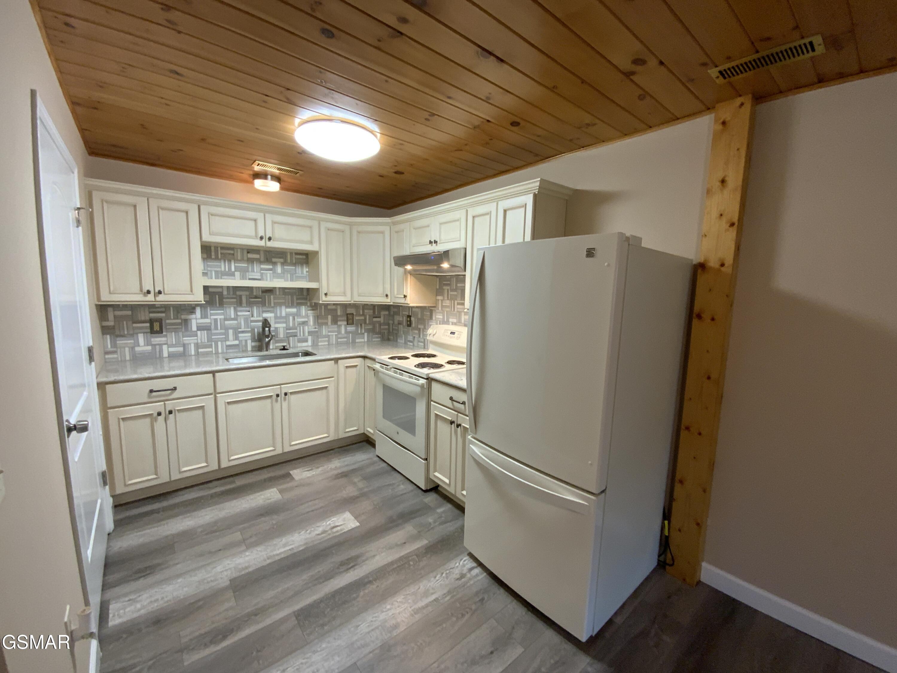 1170 Cole Lane Gatlinburg TN 37738