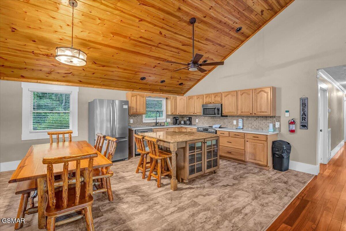 1463 Red Cedar Lane Sevierville TN 37876