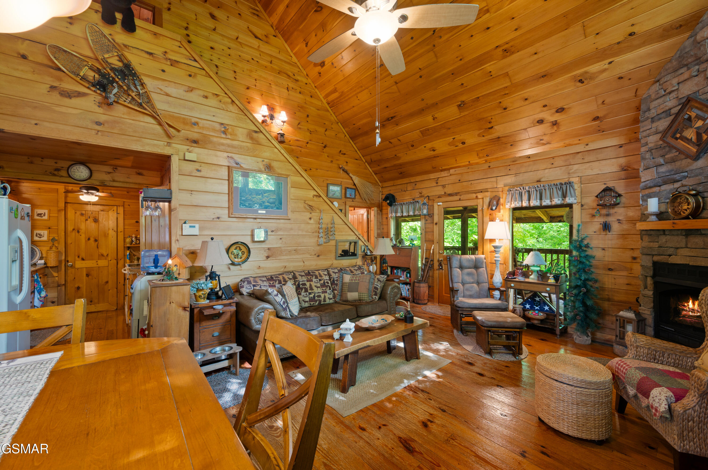 3209 Bear Country Way Sevierville TN 37876