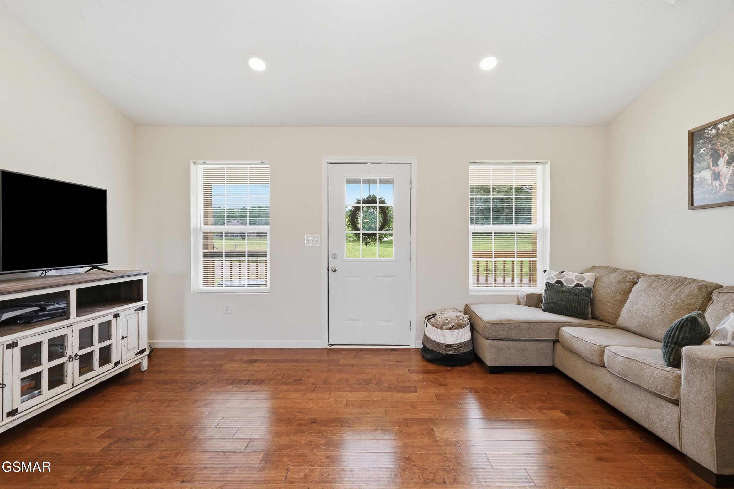 589 Columbia Road Jefferson City TN 37760