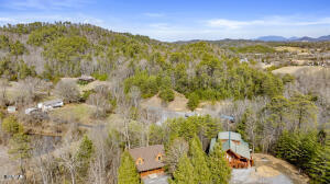 2023 Piney Overlook Lane Pigeon Forge TN 37862