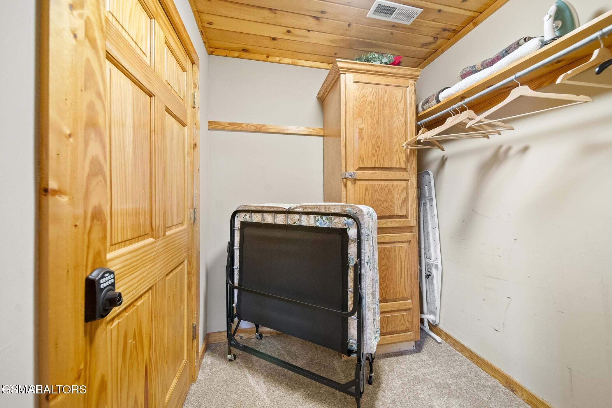 2023 Piney Overlook Lane Pigeon Forge TN 37862