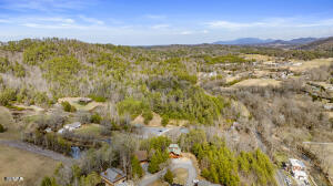 2023 Piney Overlook Lane Pigeon Forge TN 37862
