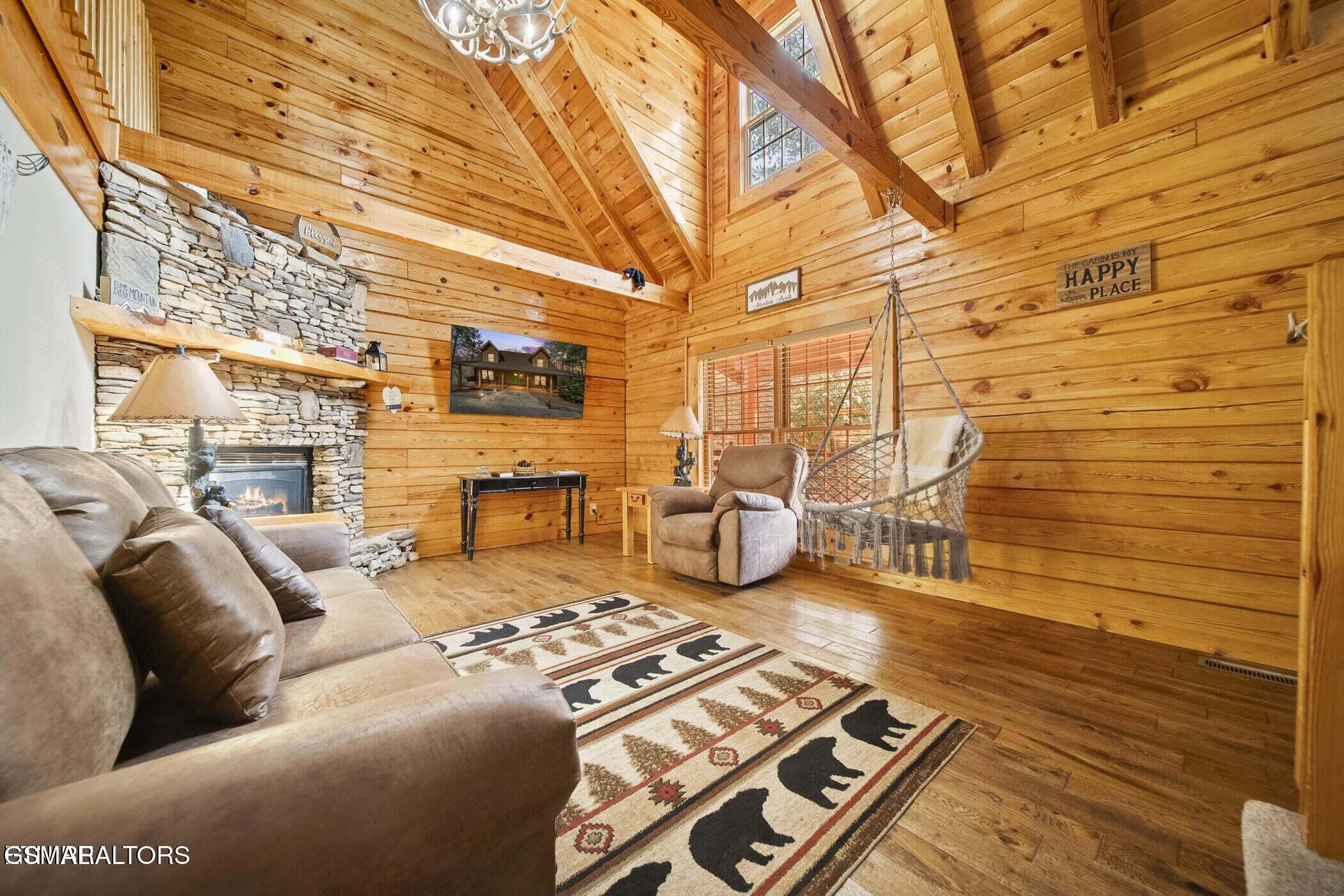 2023 Piney Overlook Lane Pigeon Forge TN 37862