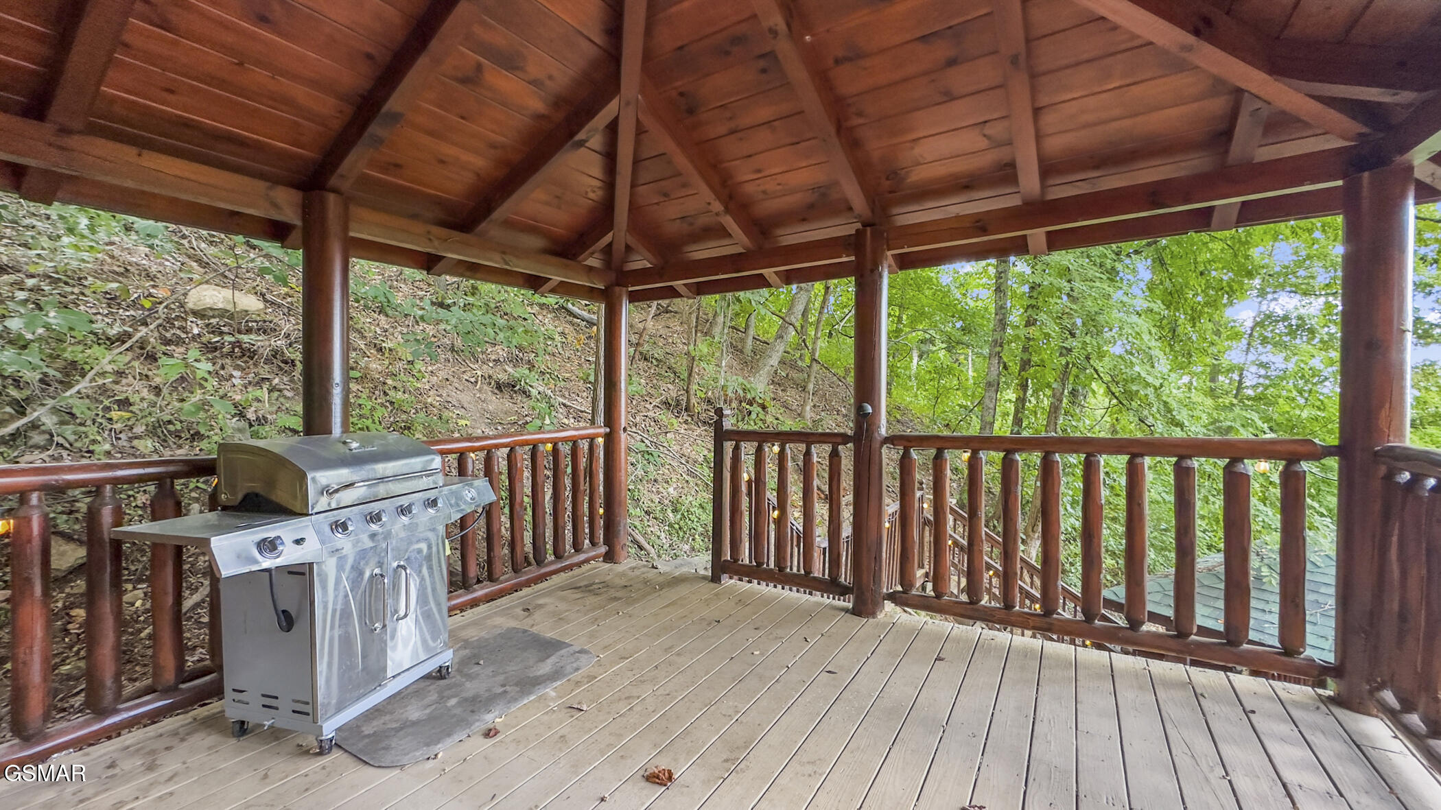 3280 Balsam Slopes Road Sevierville TN 37862