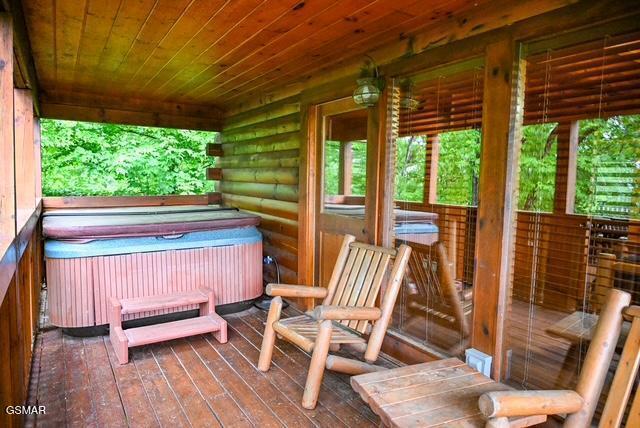 1816 N Dogwood Lane Sevierville TN 37876