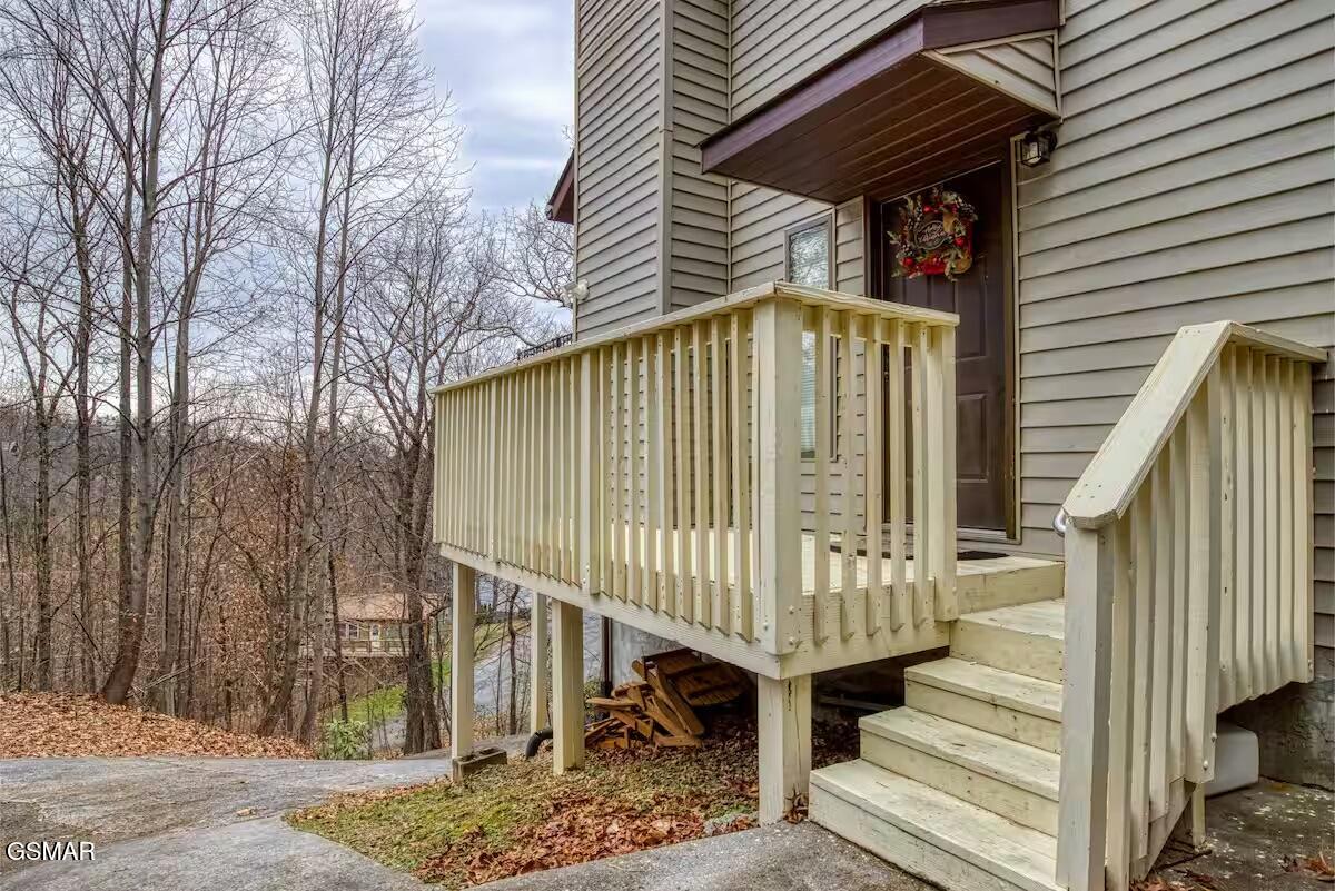 1434 N Arbon Lane Gatlinburg TN 37738