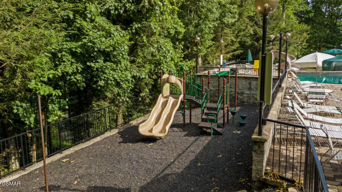 1434 N Arbon Lane Gatlinburg TN 37738