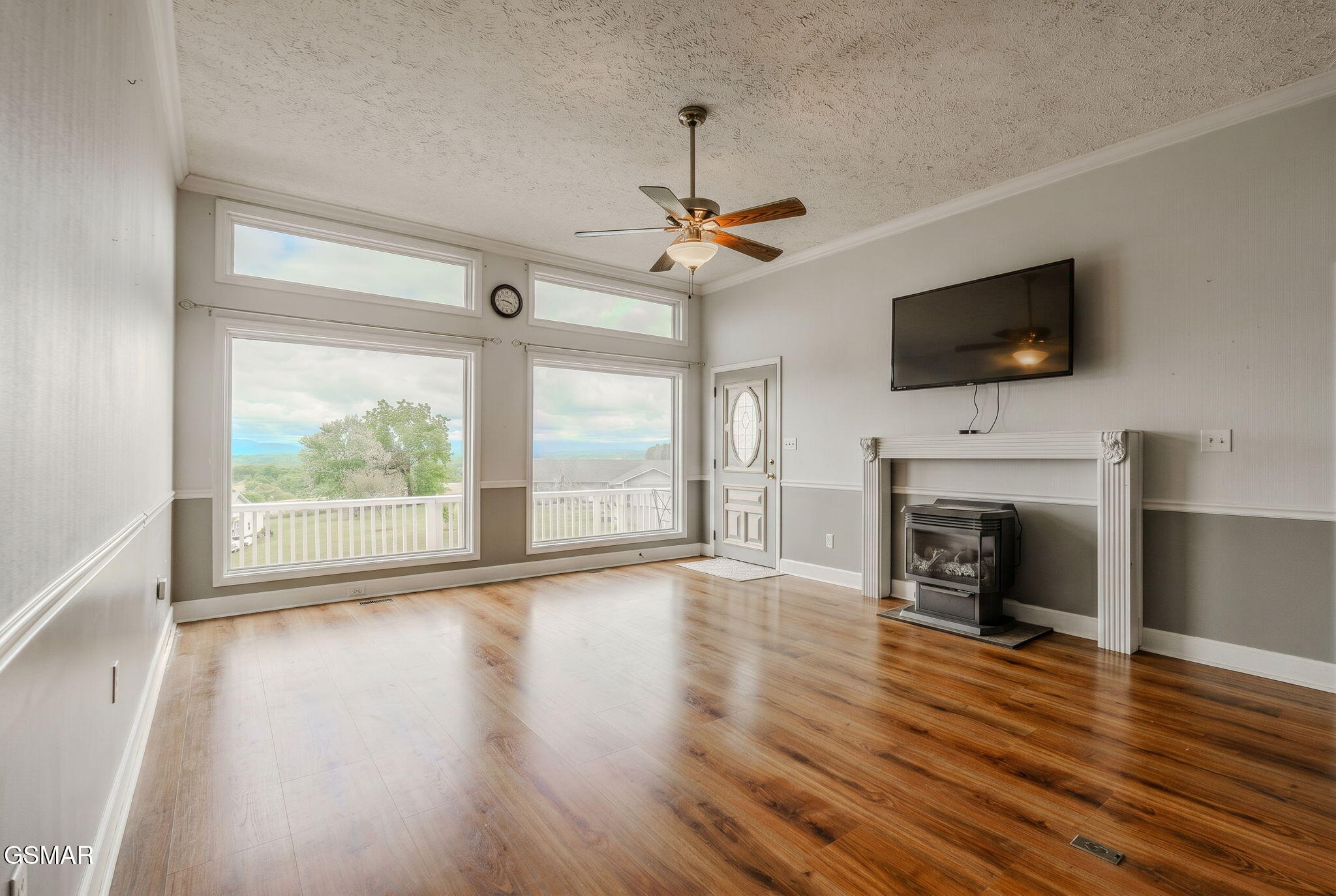 940 Hilltop Lane Kodak TN 37764