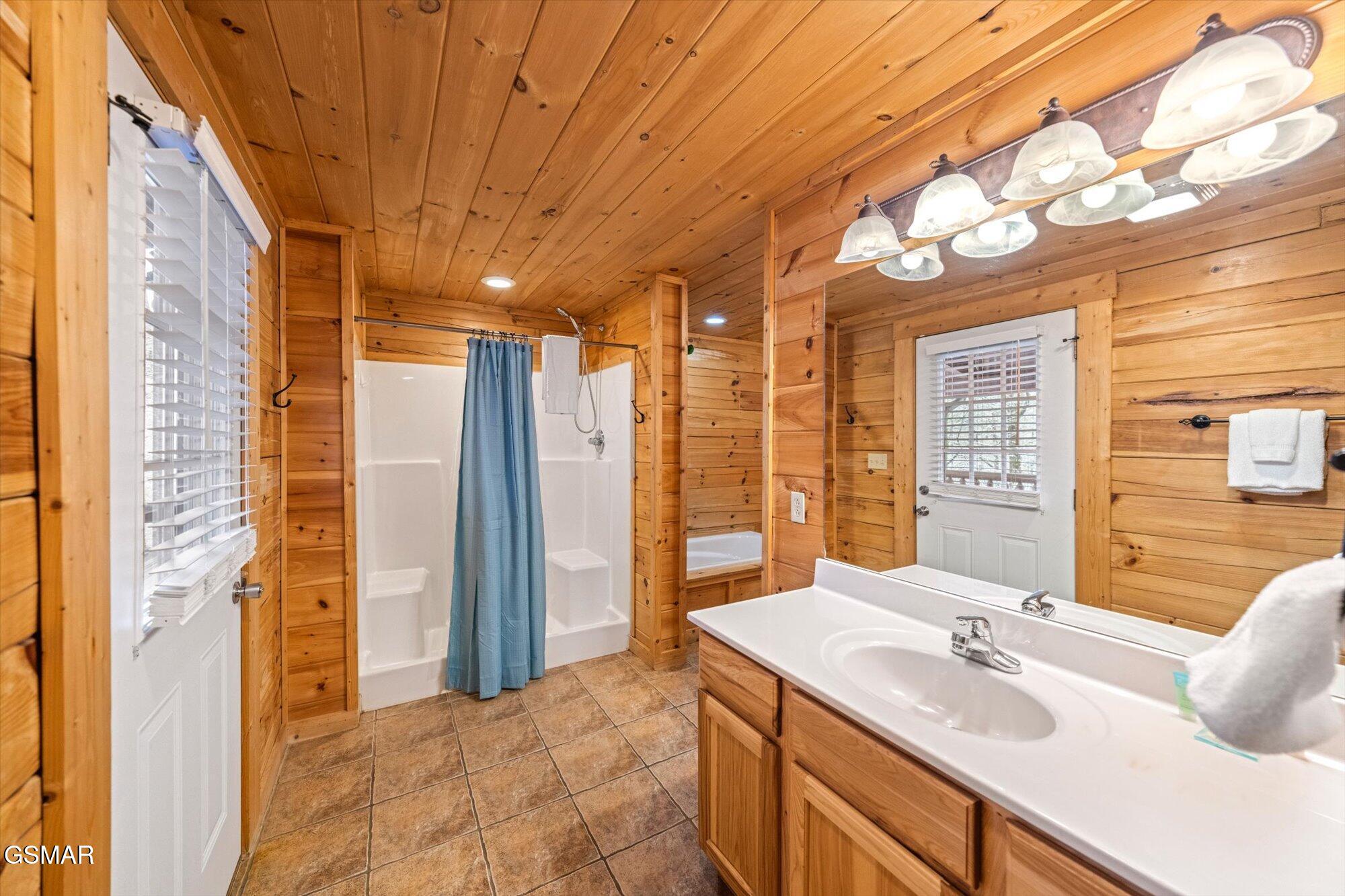 1250 Secona Way Tn Way Sevierville TN 37876