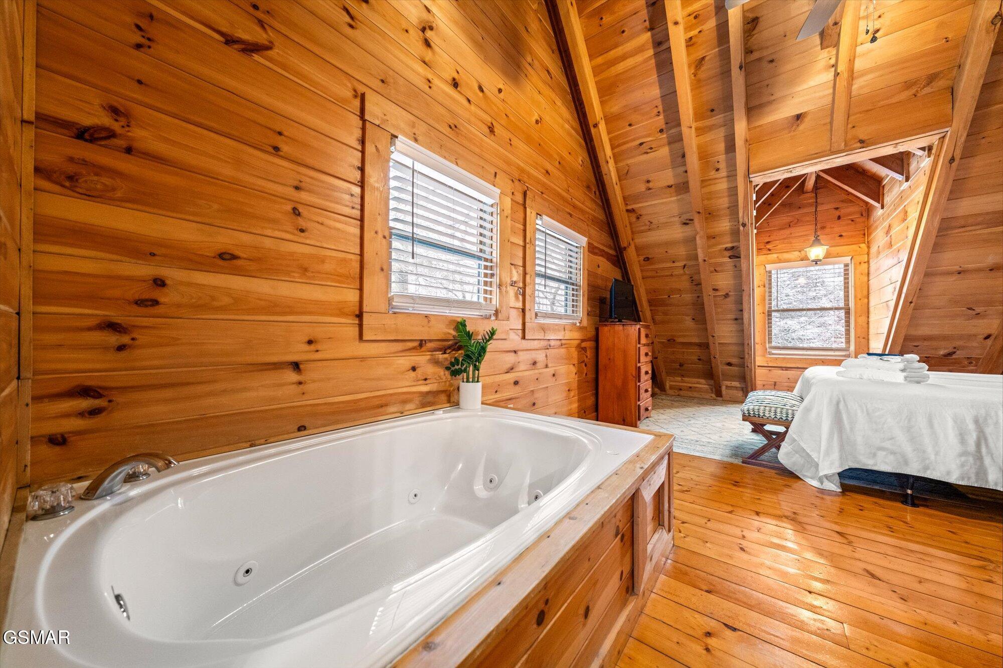 1250 Secona Way Tn Way Sevierville TN 37876