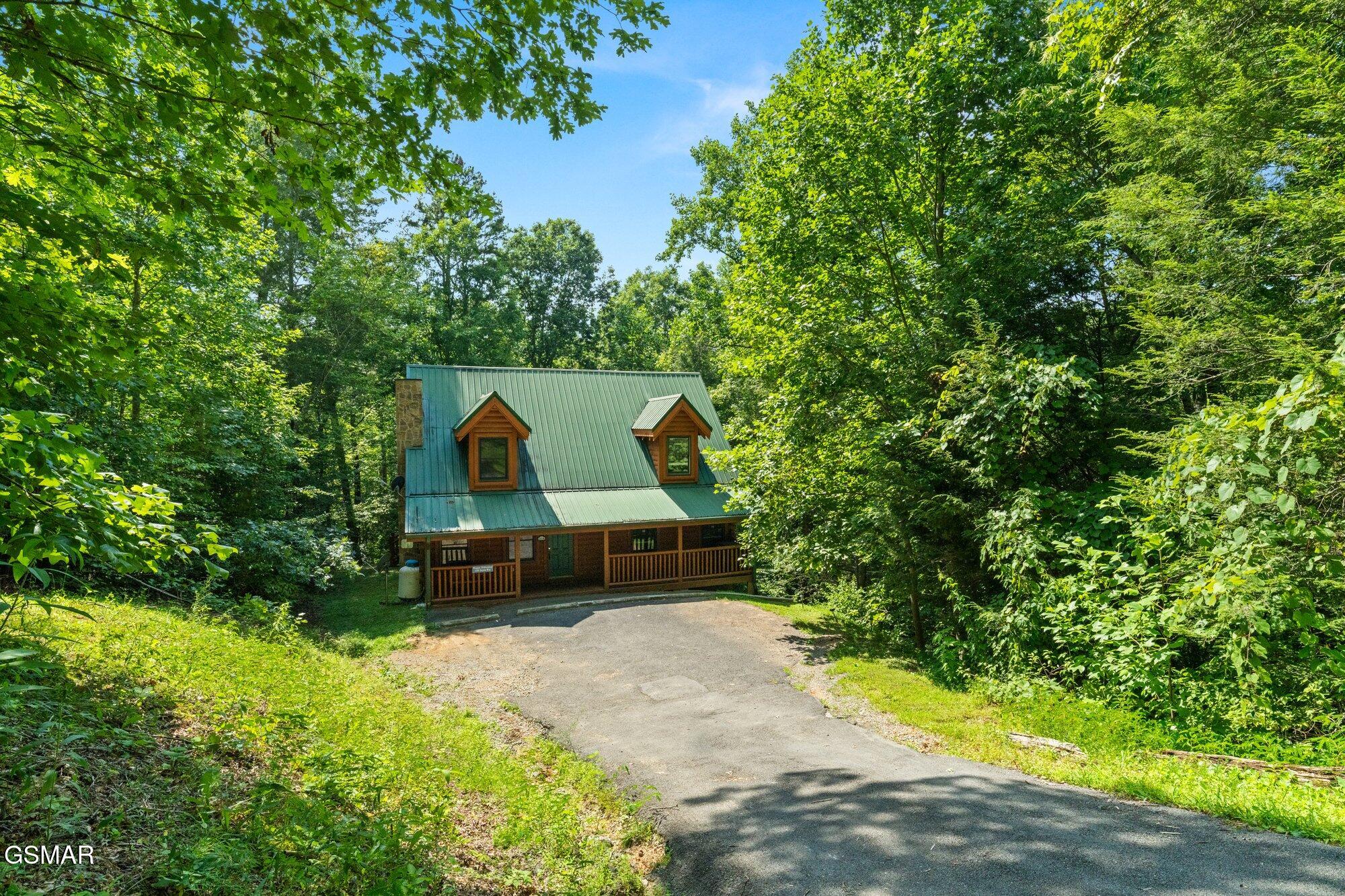 1250 Secona Way Tn Way Sevierville TN 37876