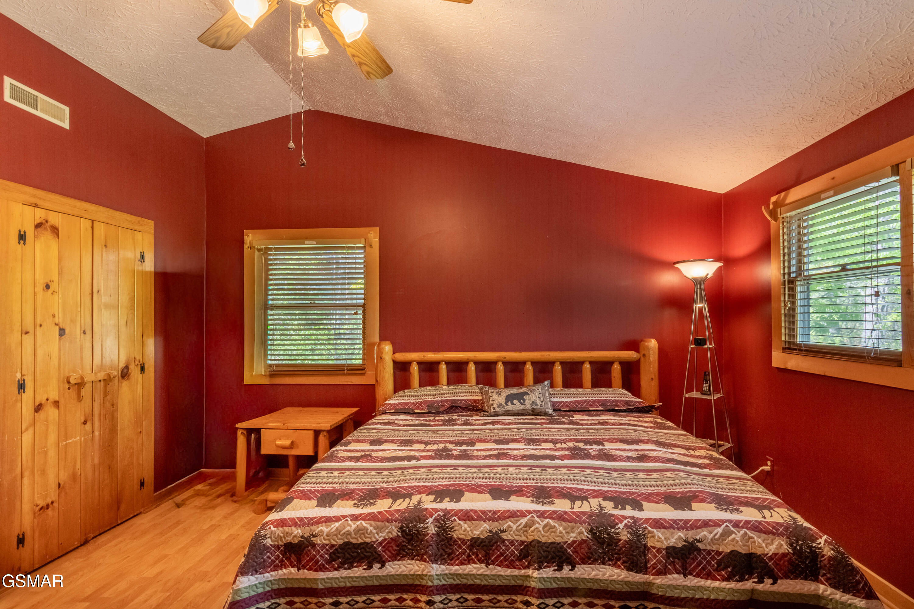 2322 Bonnie Lane Sevierville TN 37876