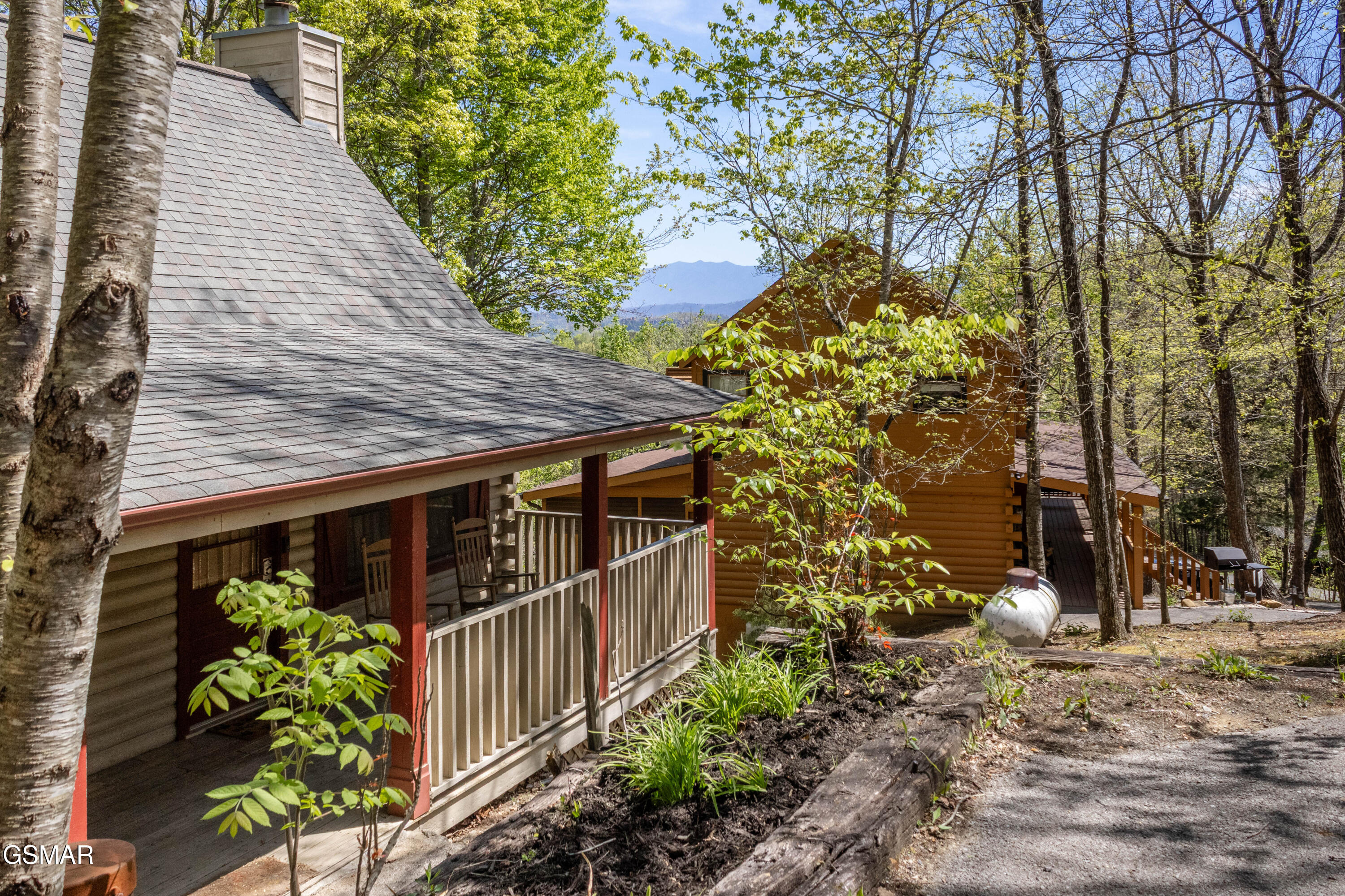 2322 Bonnie Lane Sevierville TN 37876