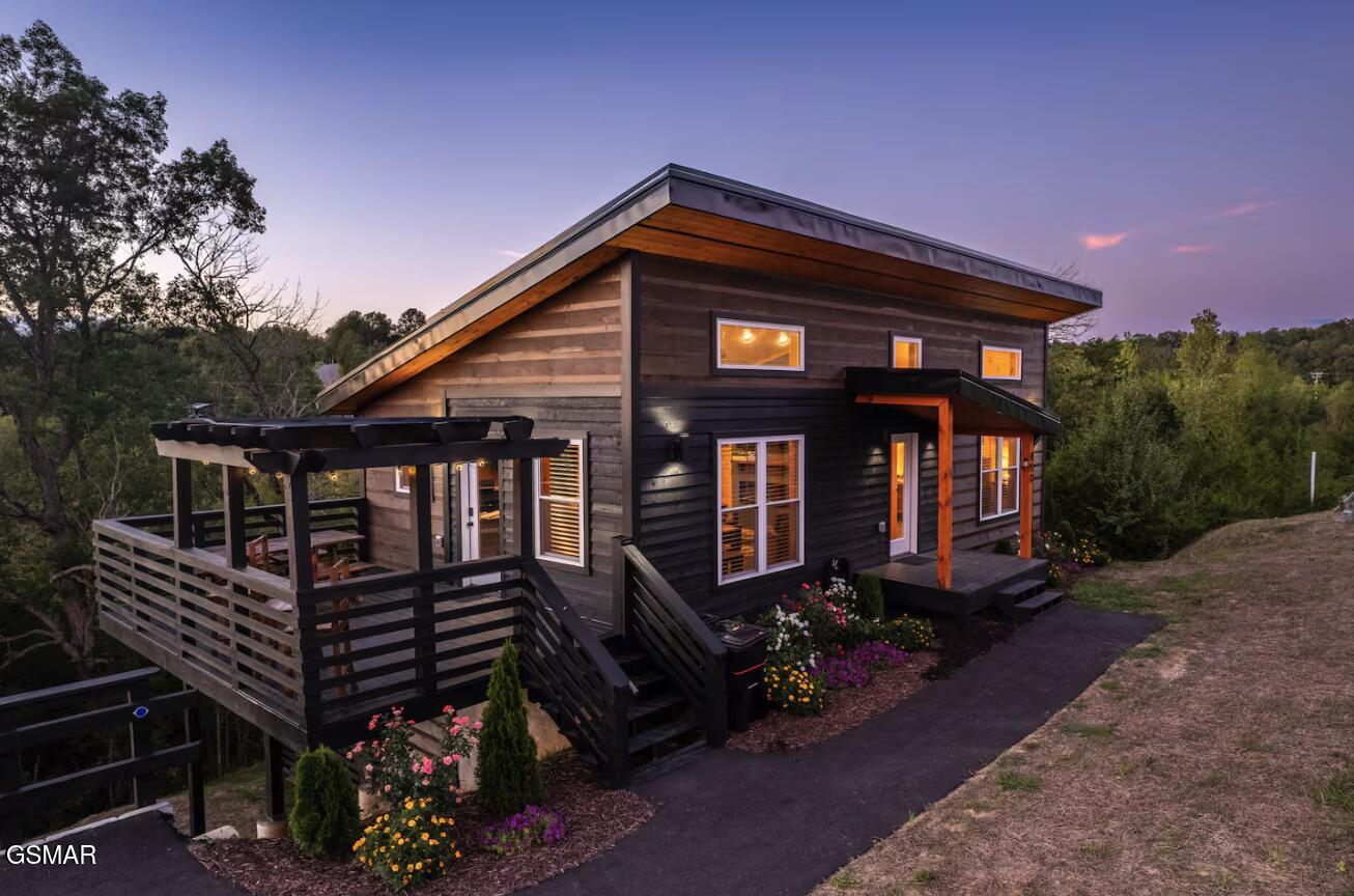 850 Blue Herring Way Sevierville TN 37876