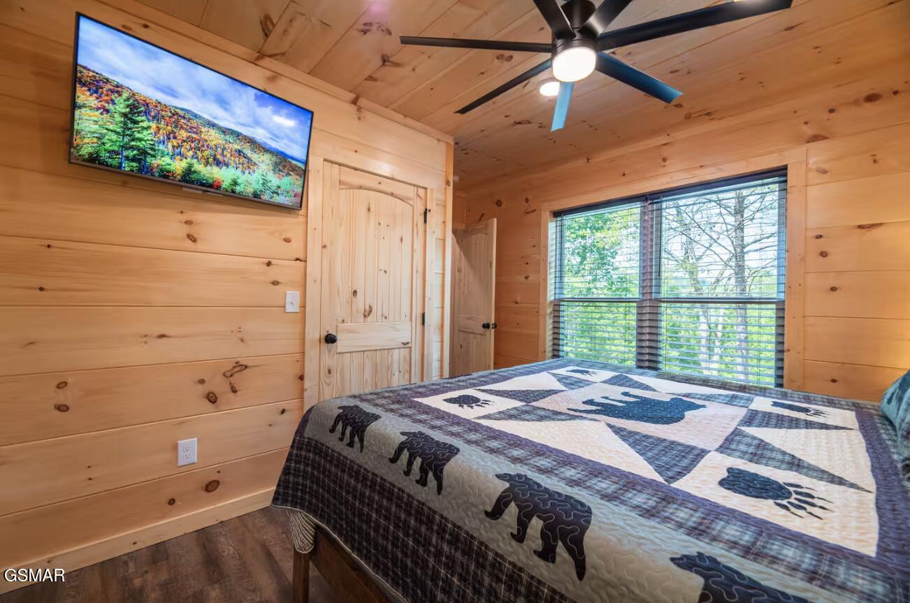 850 Blue Herring Way Sevierville TN 37876