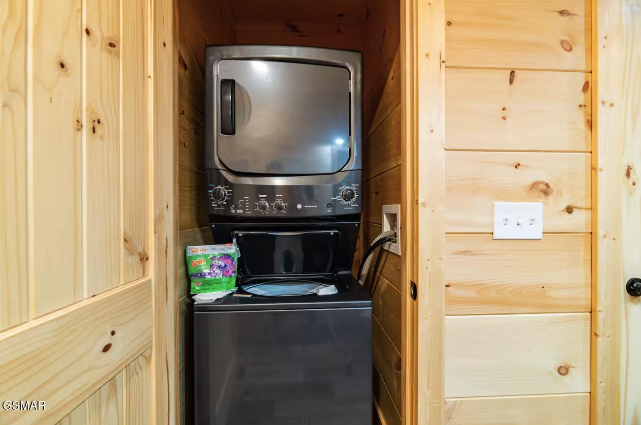 850 Blue Herring Way Sevierville TN 37876