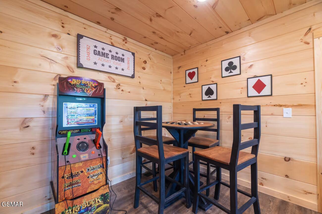 850 Blue Herring Way Sevierville TN 37876