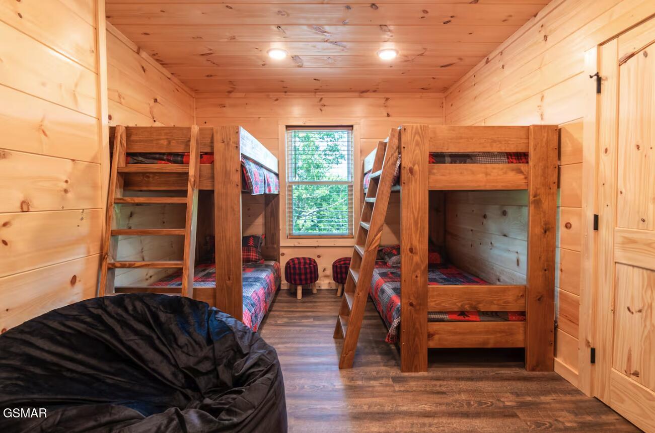 850 Blue Herring Way Sevierville TN 37876