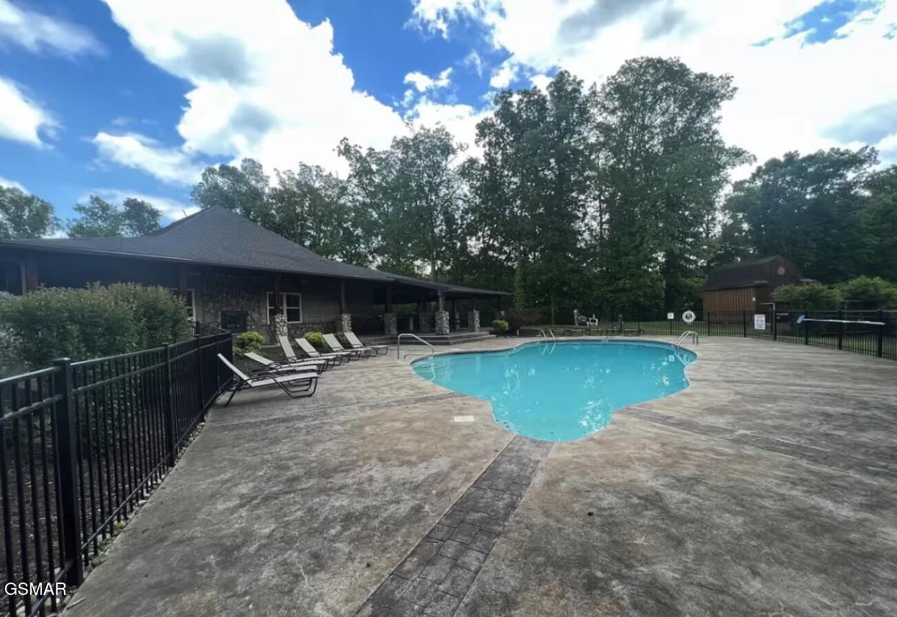 850 Blue Herring Way Sevierville TN 37876