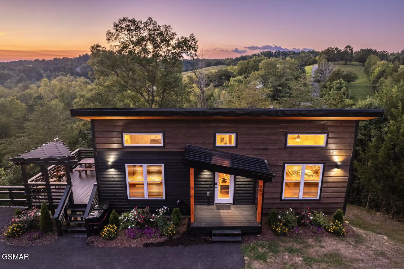 850 Blue Herring Way Sevierville TN 37876